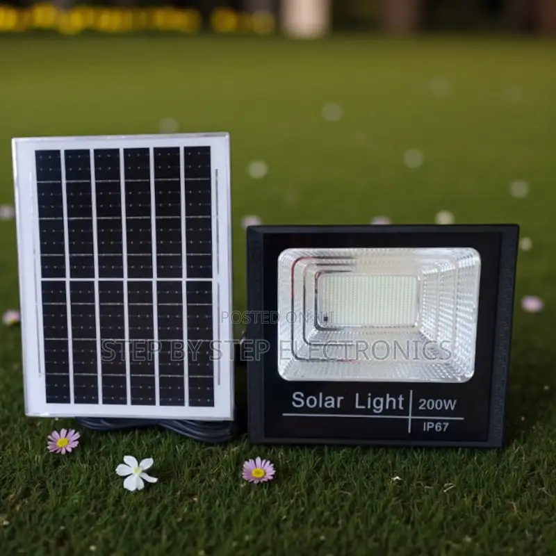 Dusk to Dawn 200w Solar Flood Light Ip67 Waterproof Outdoor Lamp