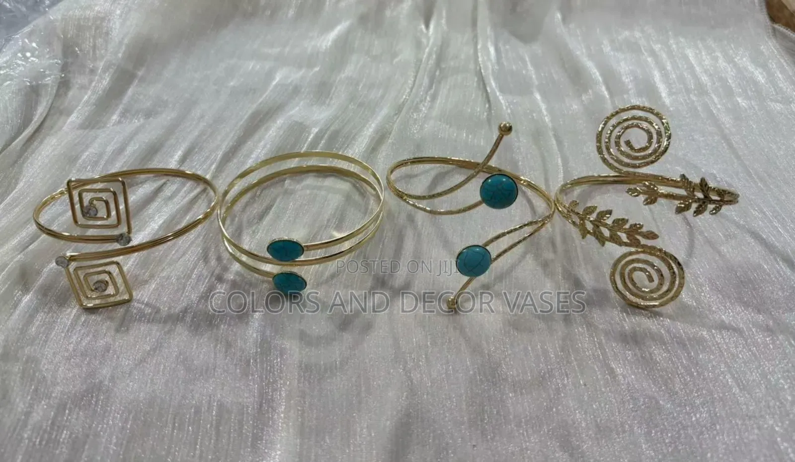 Unique Armlets on Sale