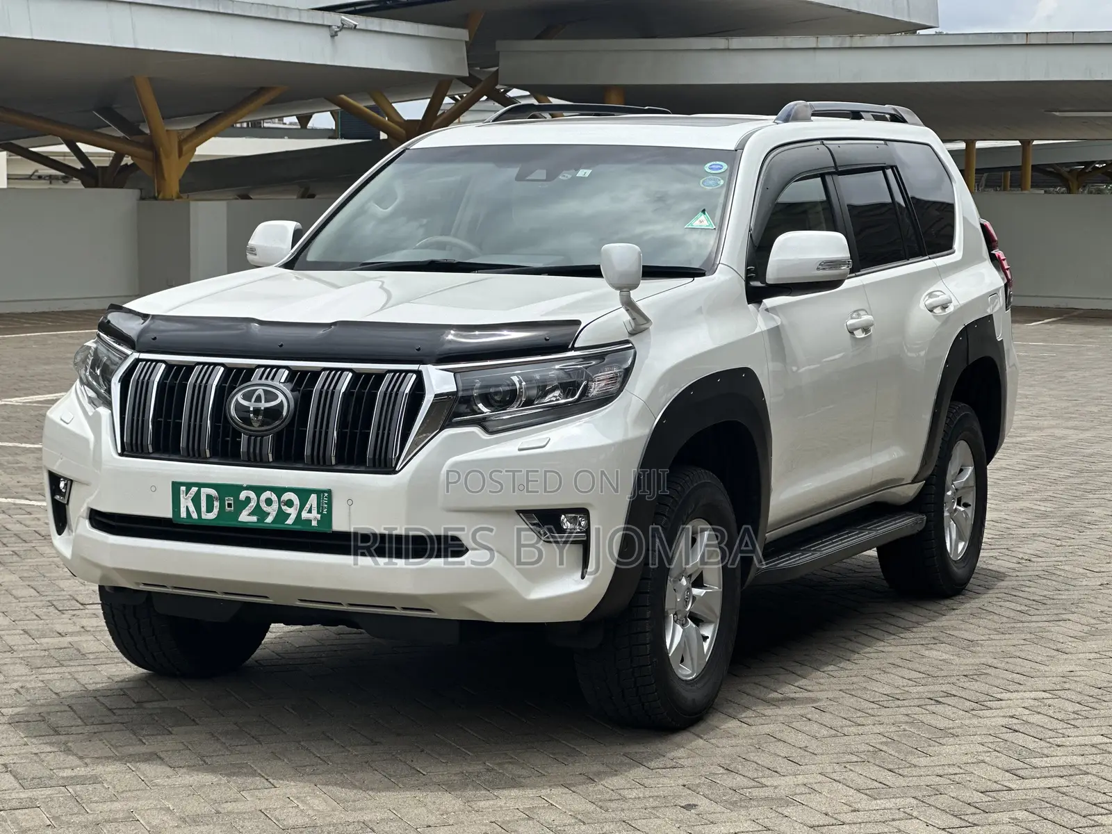 Toyota Land Cruiser Prado 2018 White