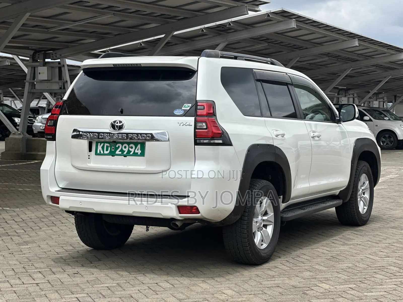 Toyota Land Cruiser Prado 2018 White