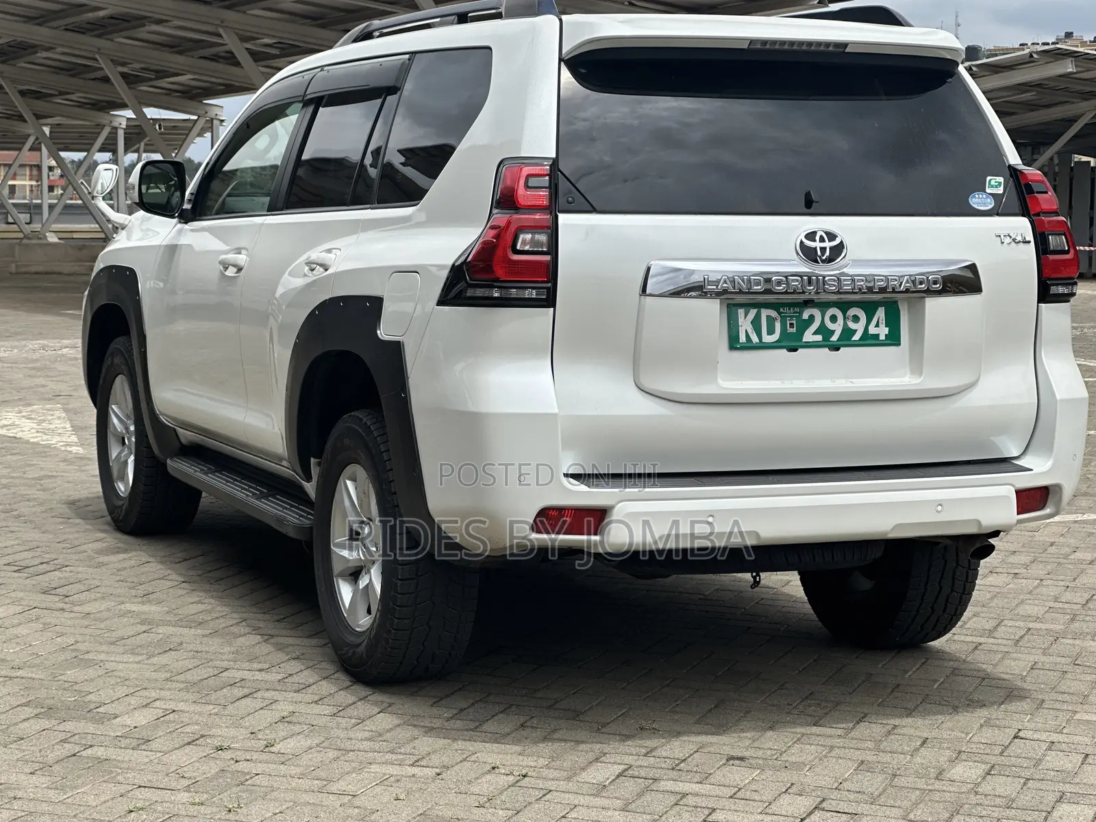 Toyota Land Cruiser Prado 2018 White