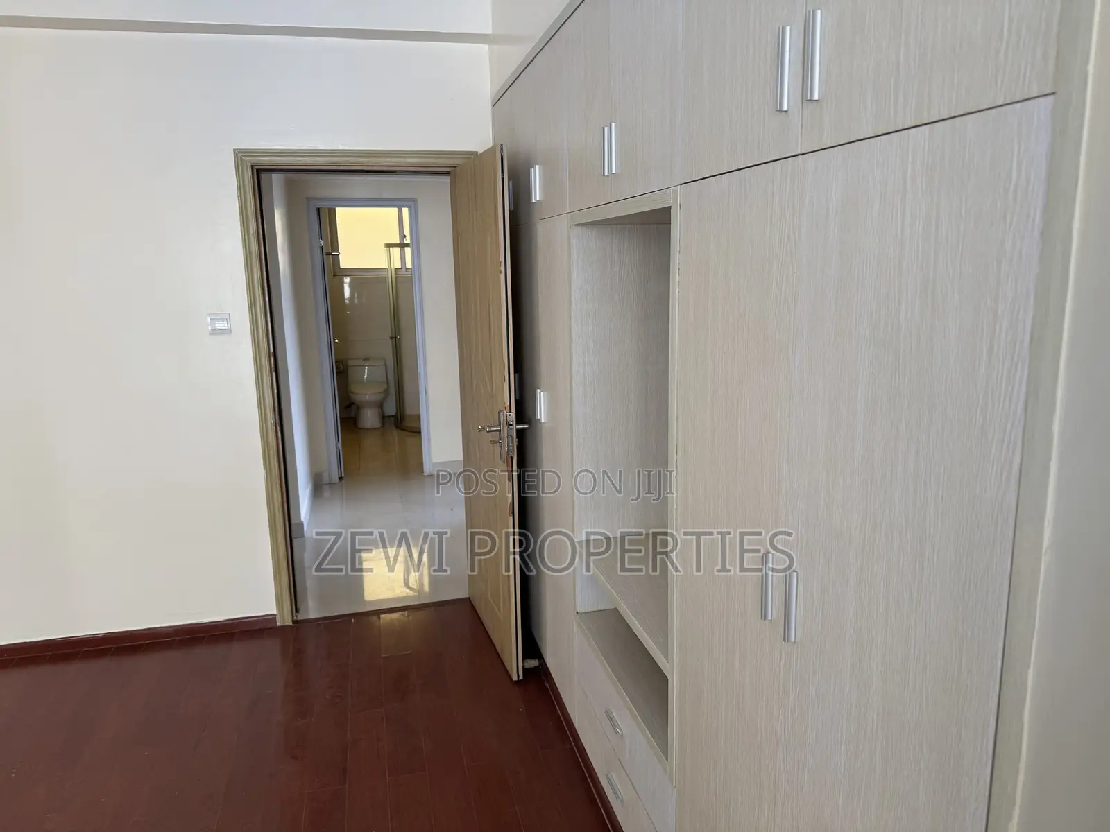 3bdrm Apartment in State House Area for rent