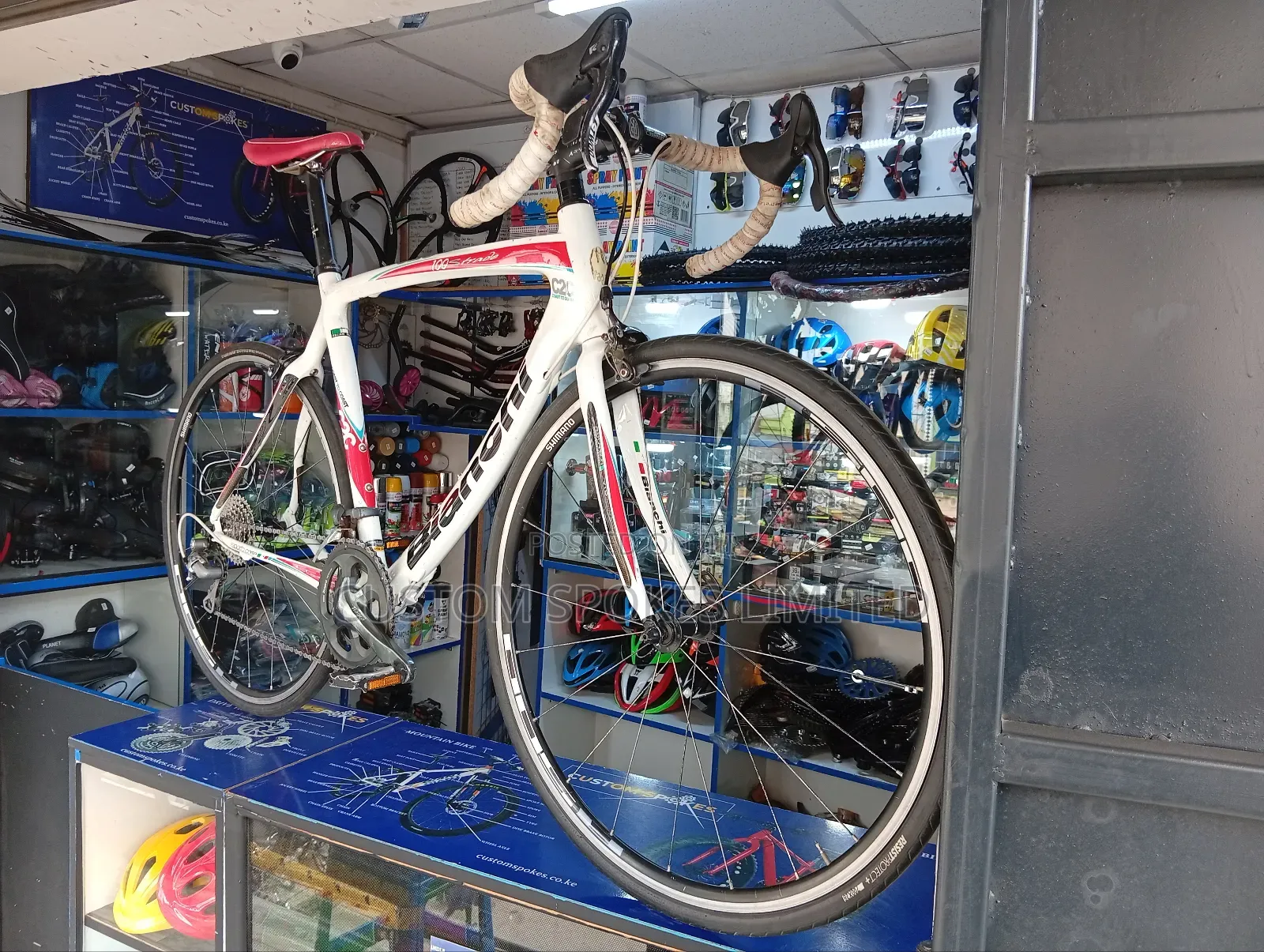 Bianchi 700c 56' Ex Uk Road Bike