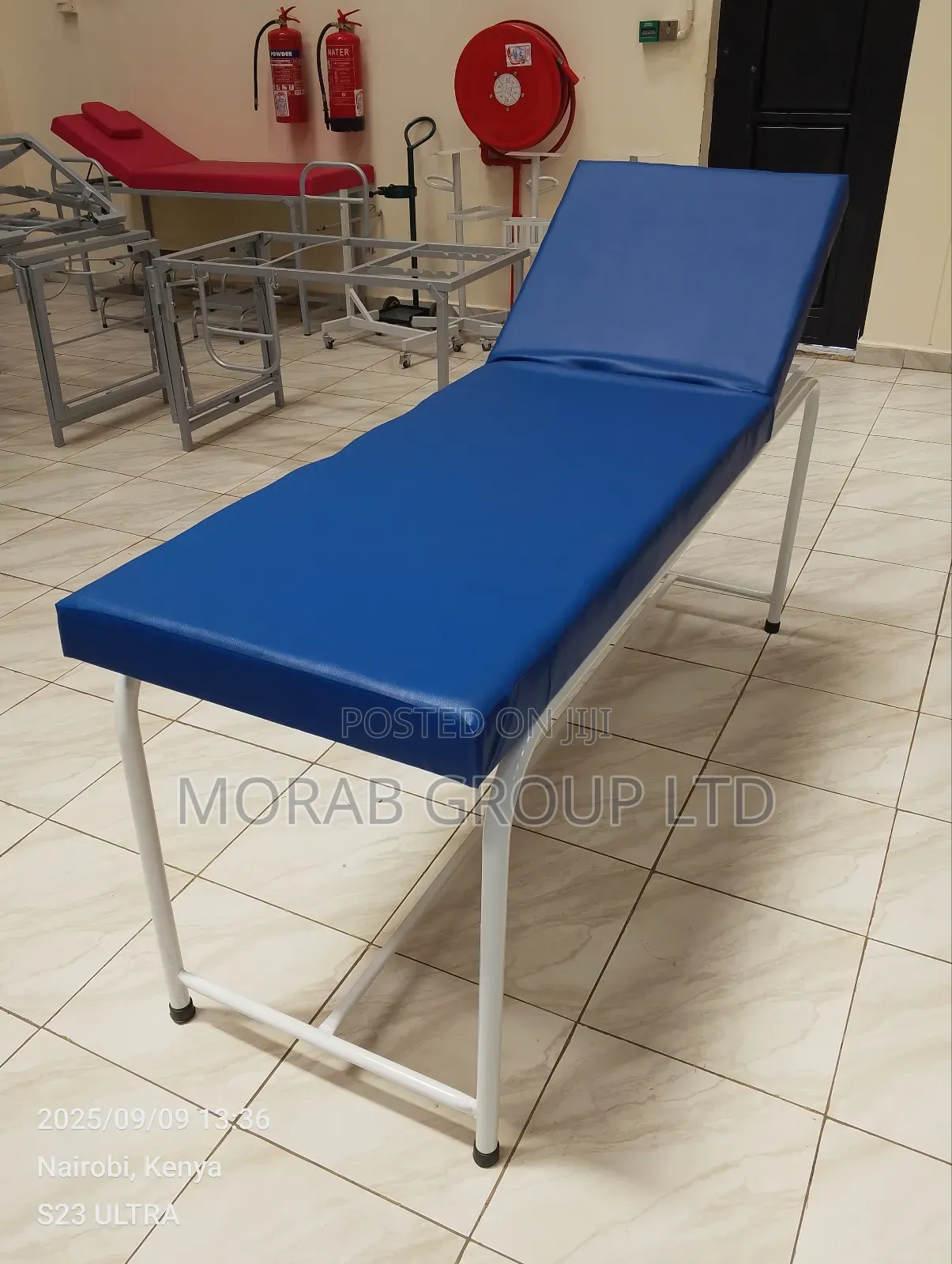 Examination Couch/Examination Bed