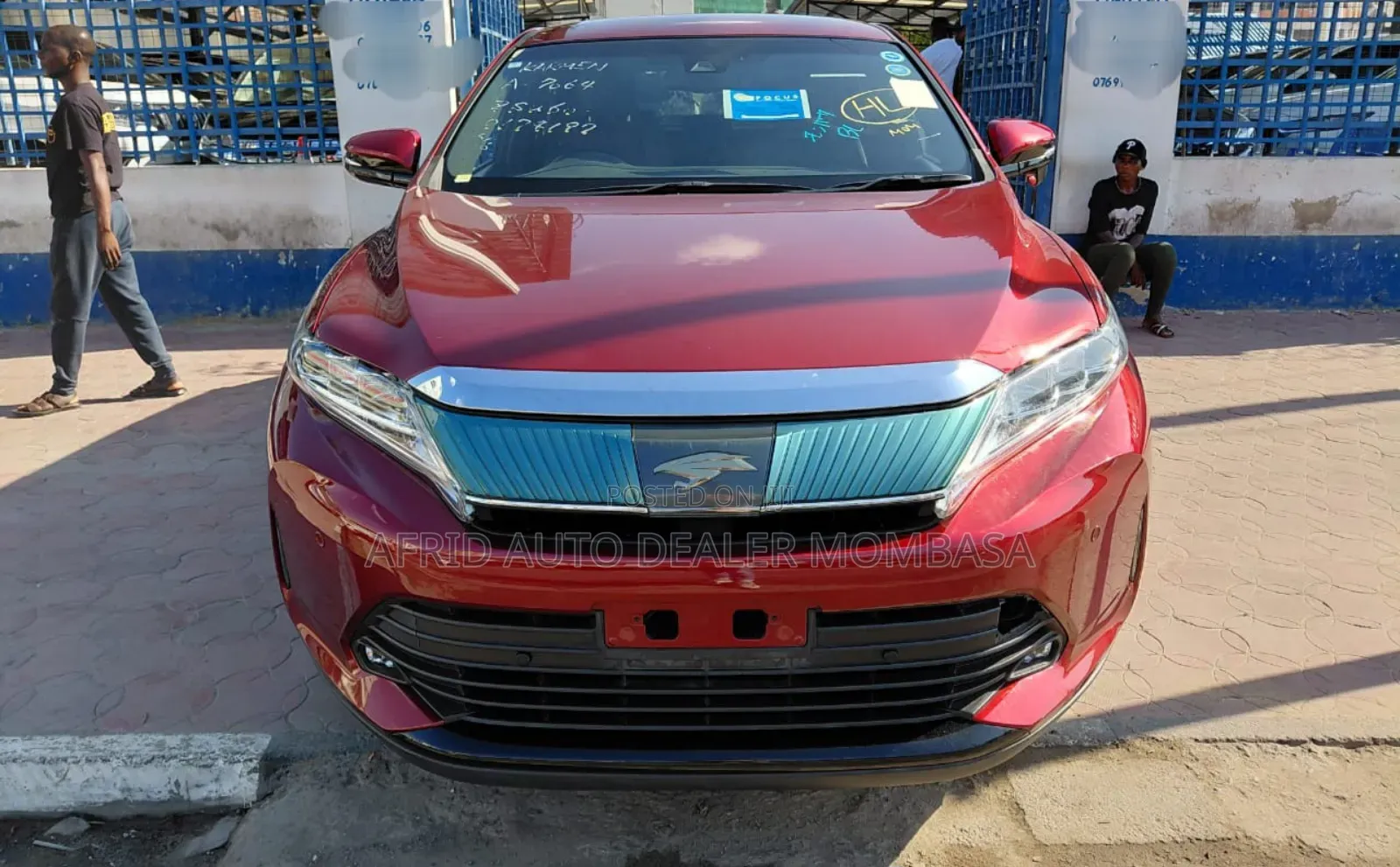 Toyota Harrier 2.0 2019 Red