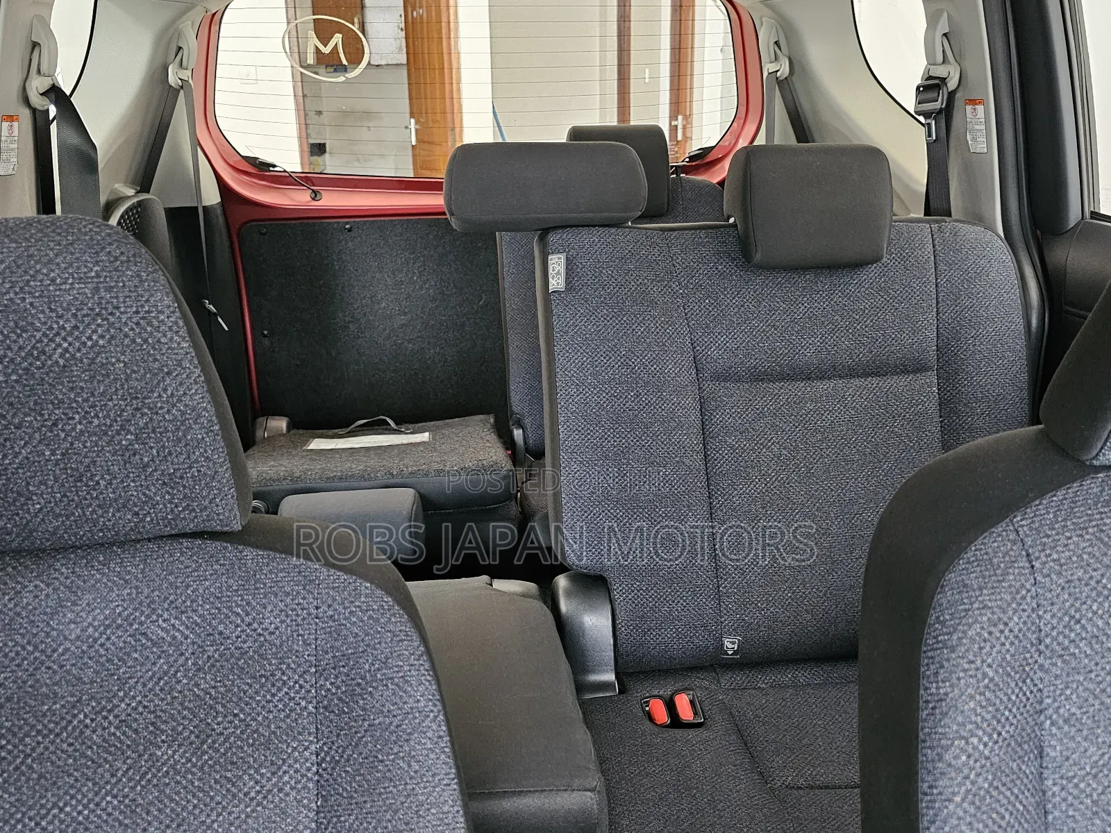 Toyota Sienta 1.5 FWD (6-seater) 2018 Burgundy