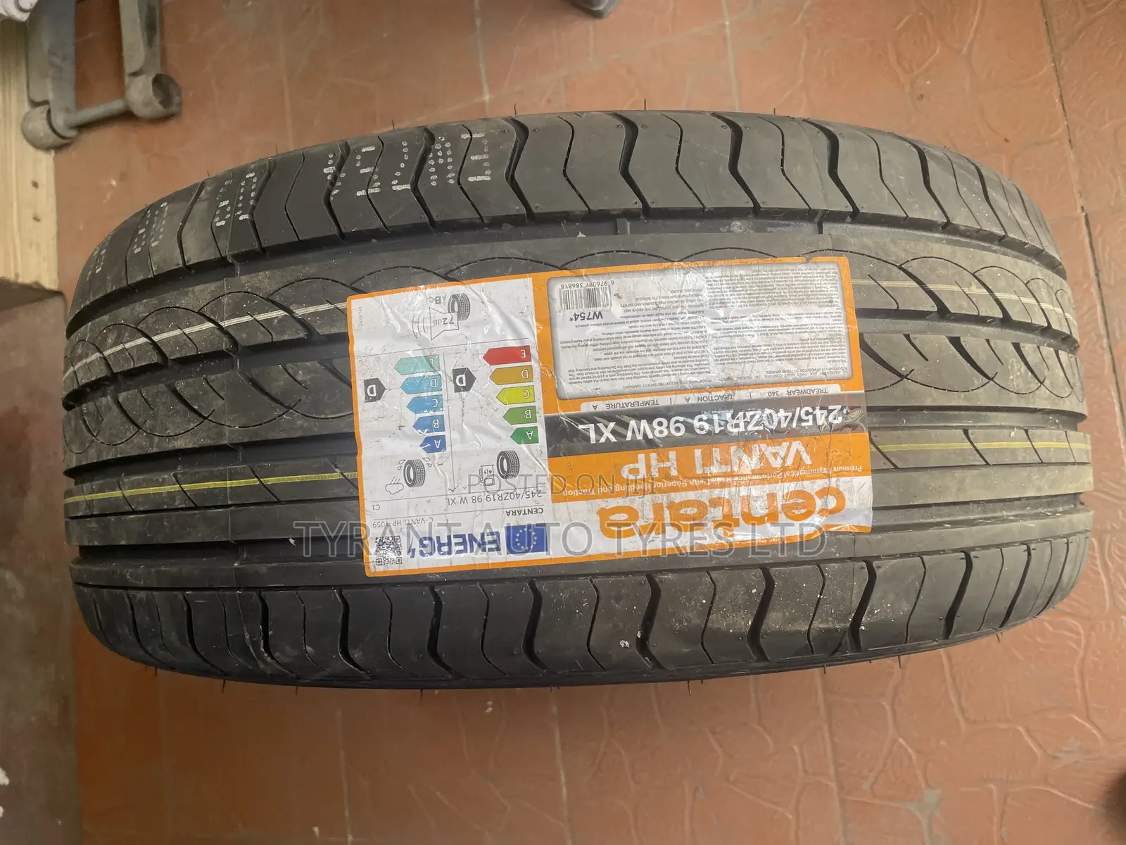 245/40r19 Centara Tyre