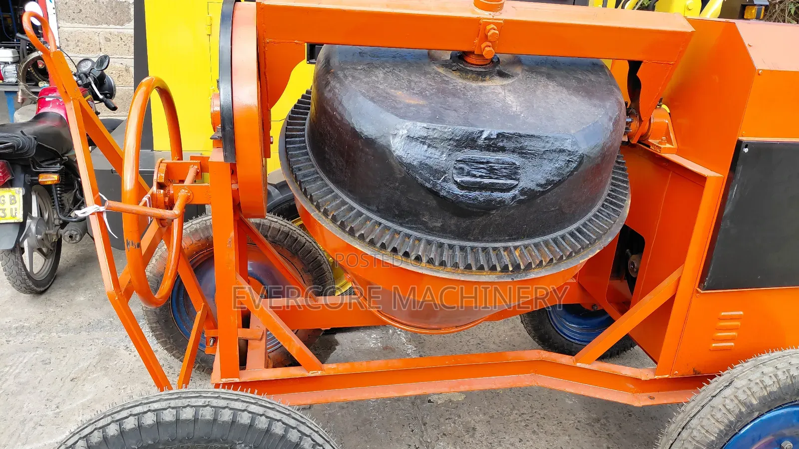 Diesel Concrete Mixer Titan 8hp Belt Driven Engine