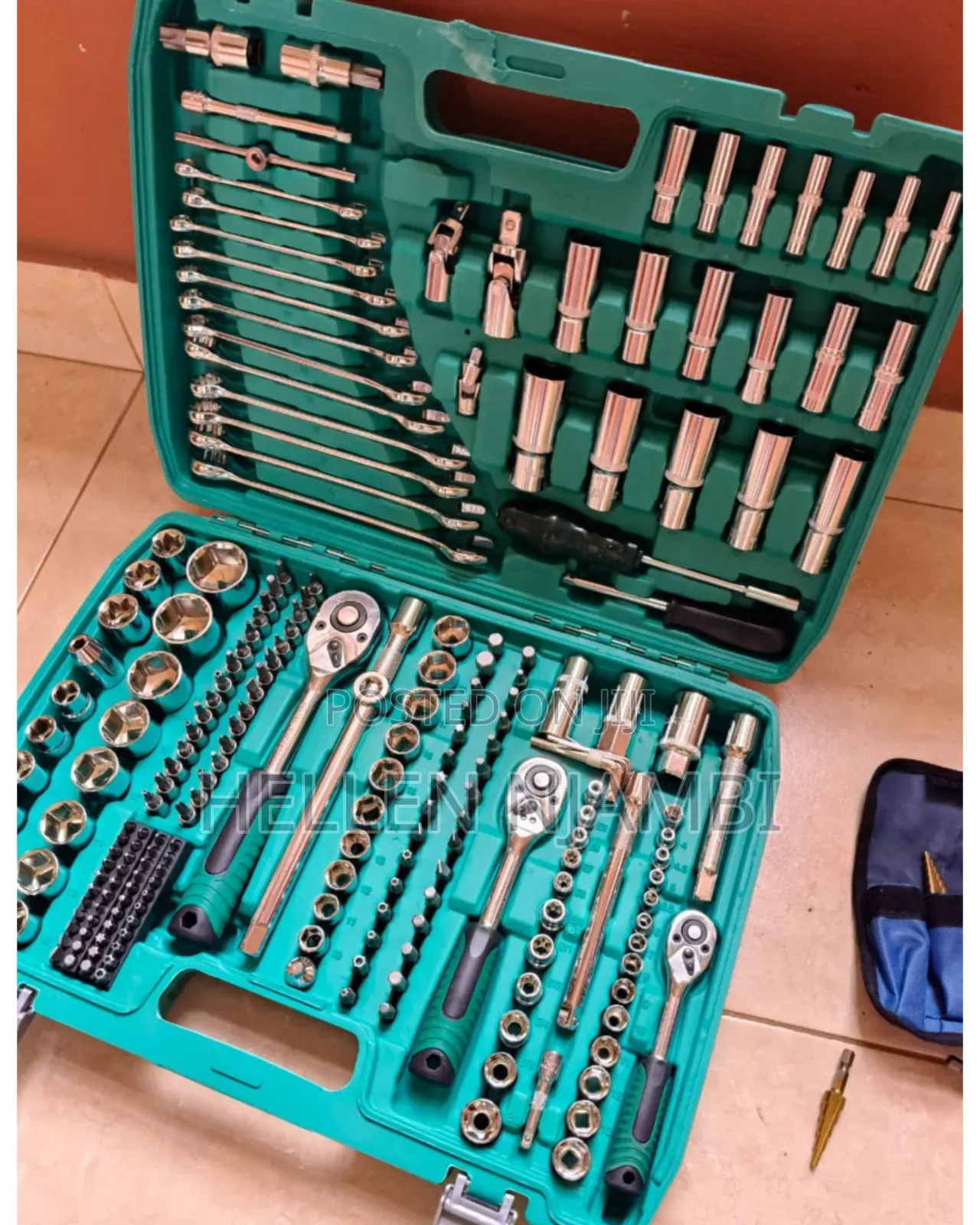 216pc Socket Wrench Set