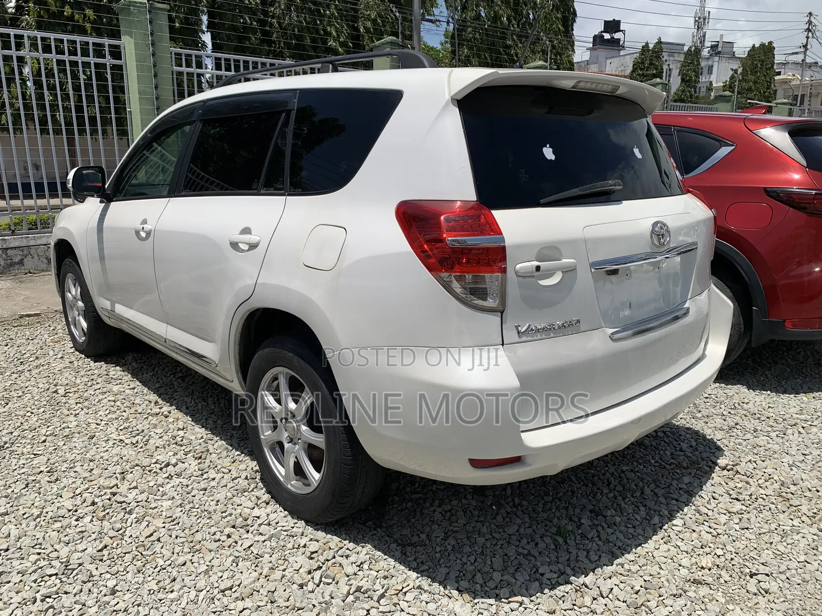 Toyota Vanguard 2018 White