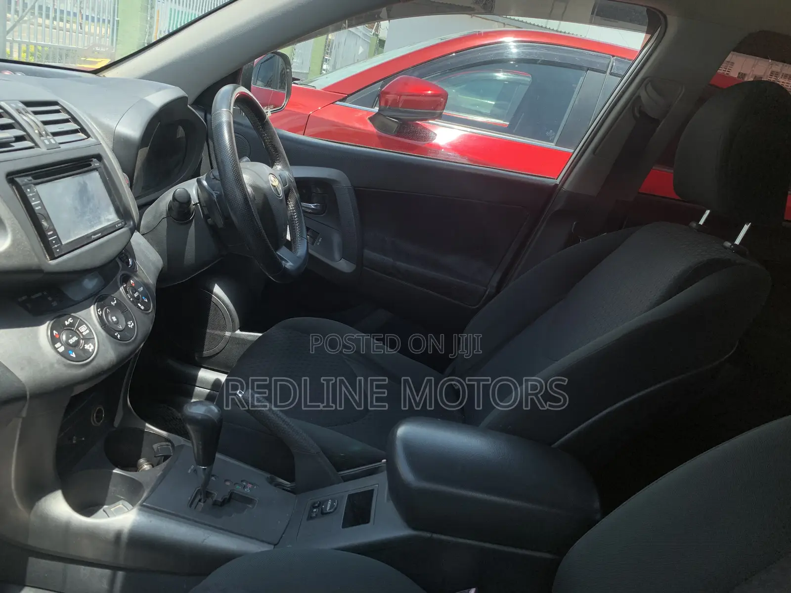 Toyota Vanguard 2018 White