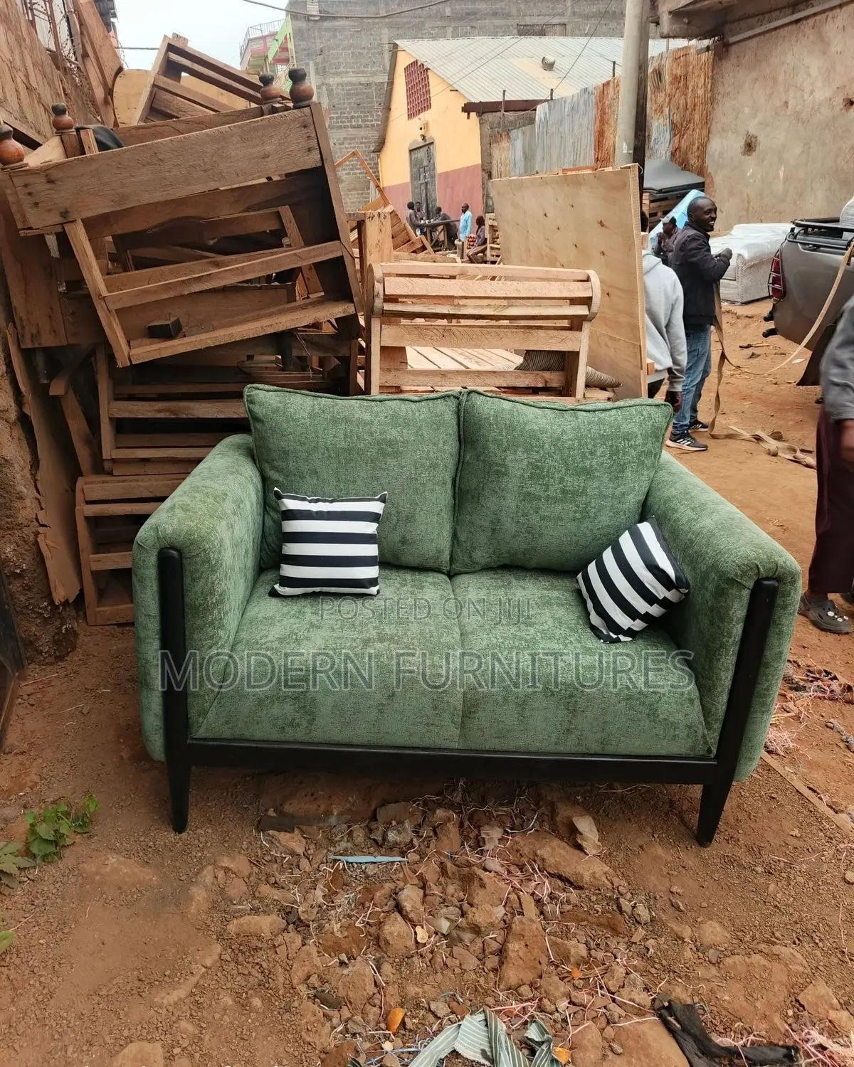 Modern 2 Seater Sofa/ 2 Seater Sofa