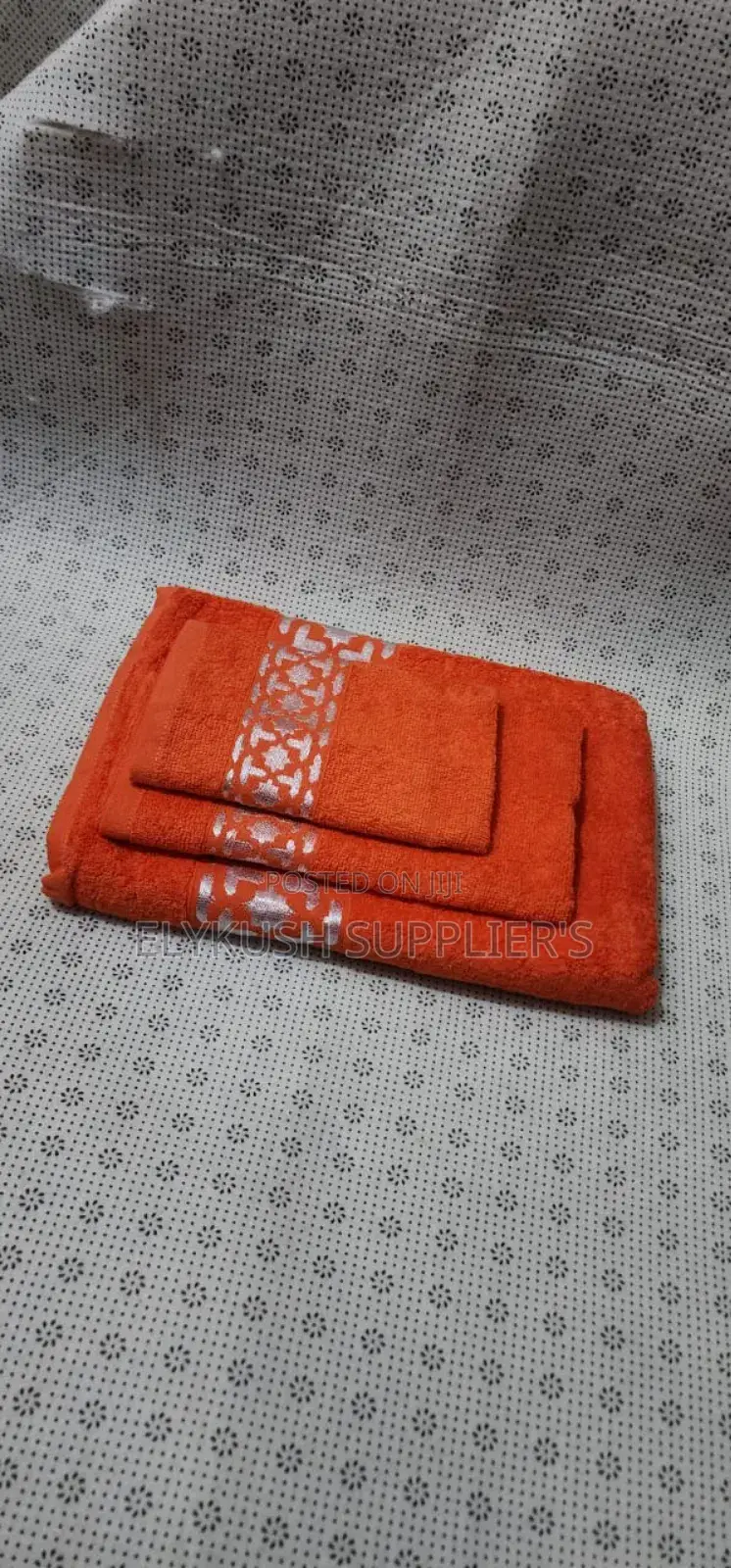 *3pcs 100% Egyptian Cotton Towels Size (L)
33x53
43x73
73x133