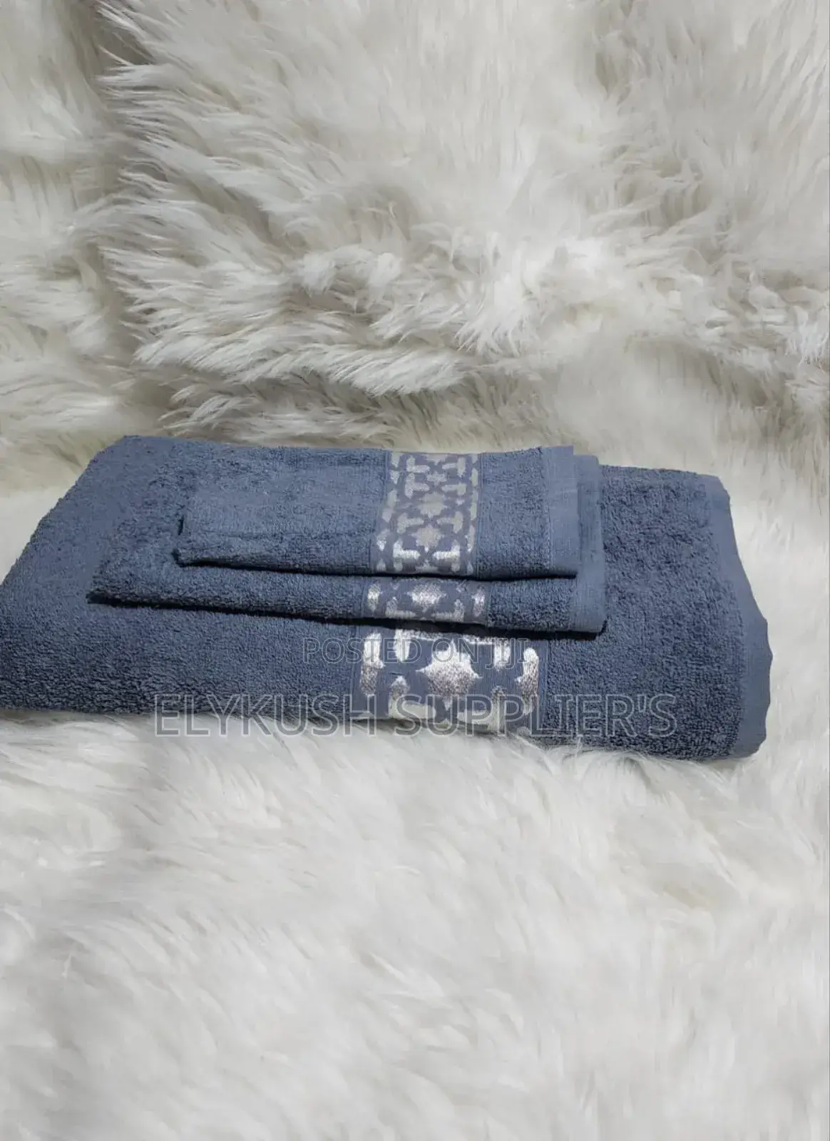 *3pcs 100% Egyptian Cotton Towels Size (L)
33x53
43x73
73x133