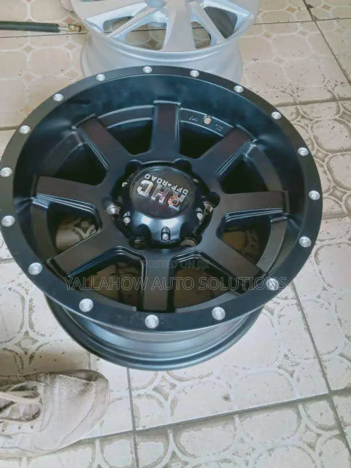 17 Inch Big Spoke Rims Black – Sporty Durable Alloy Wheels