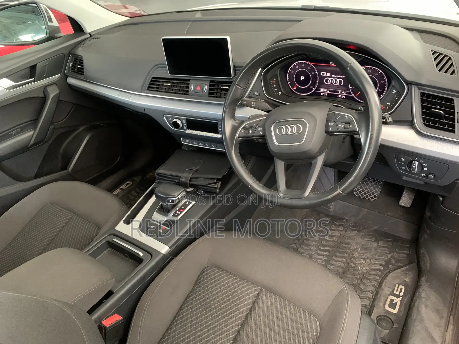 Audi Q5 2.0T Premium AWD quattro 2018 White