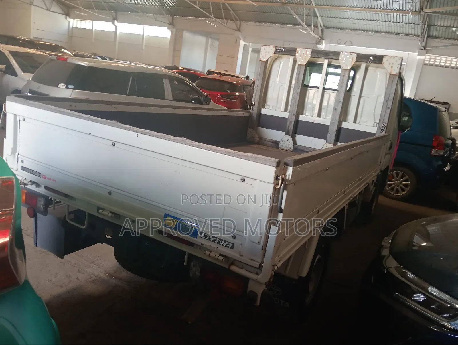 Toyota Dyna Single Tyre