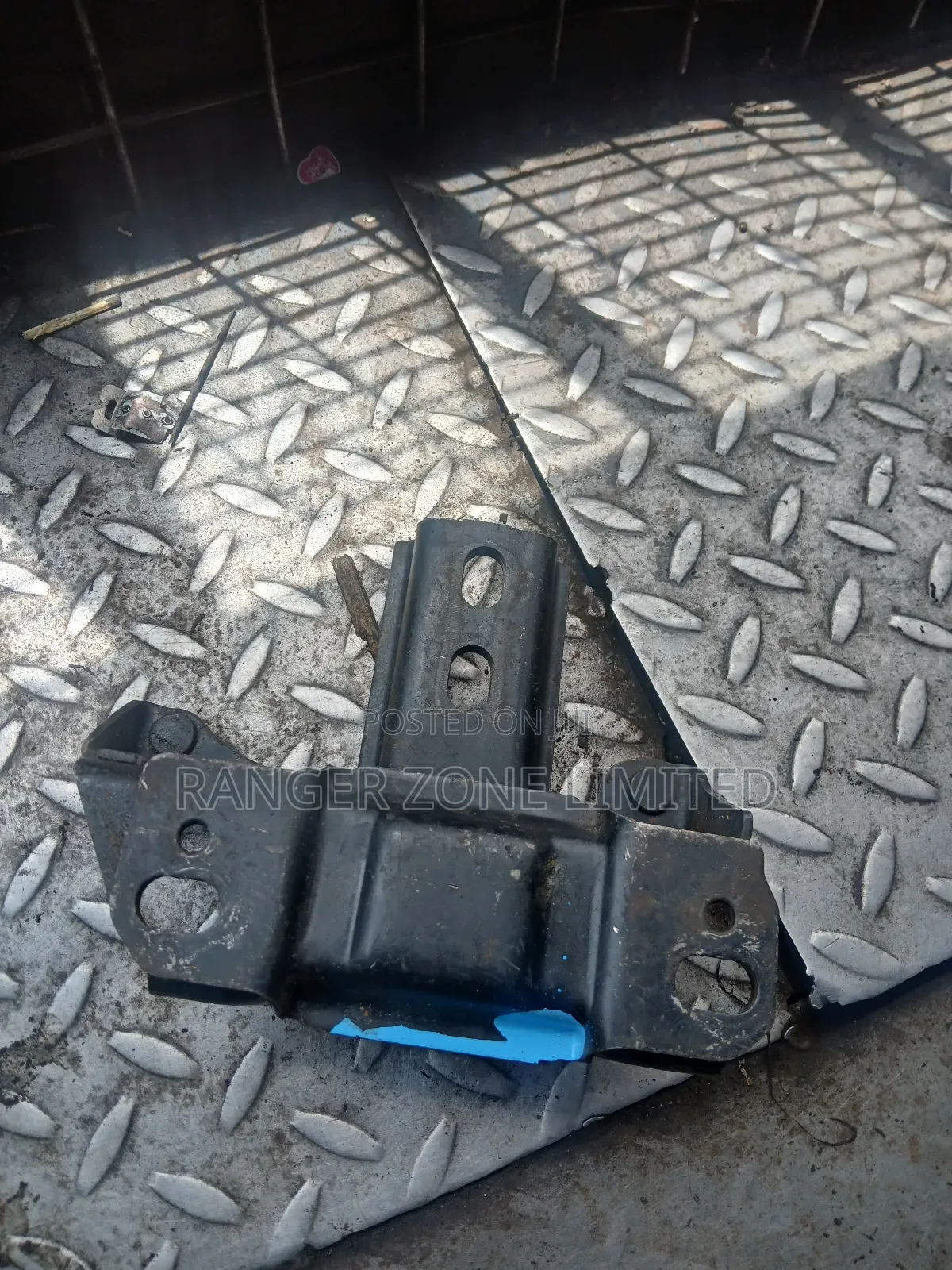 Gear Box Mount Mazda Demio