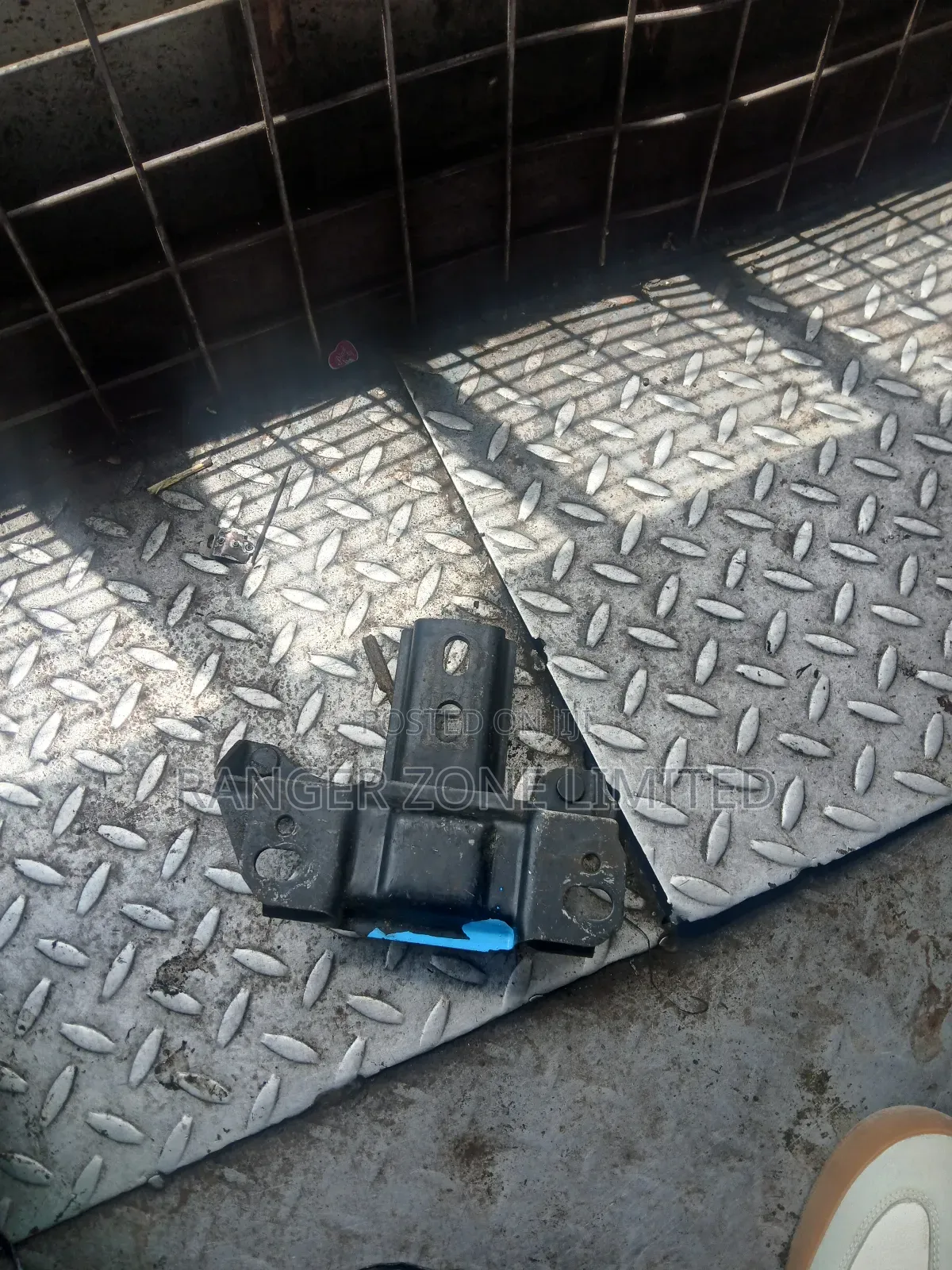 Gear Box Mount Mazda Demio