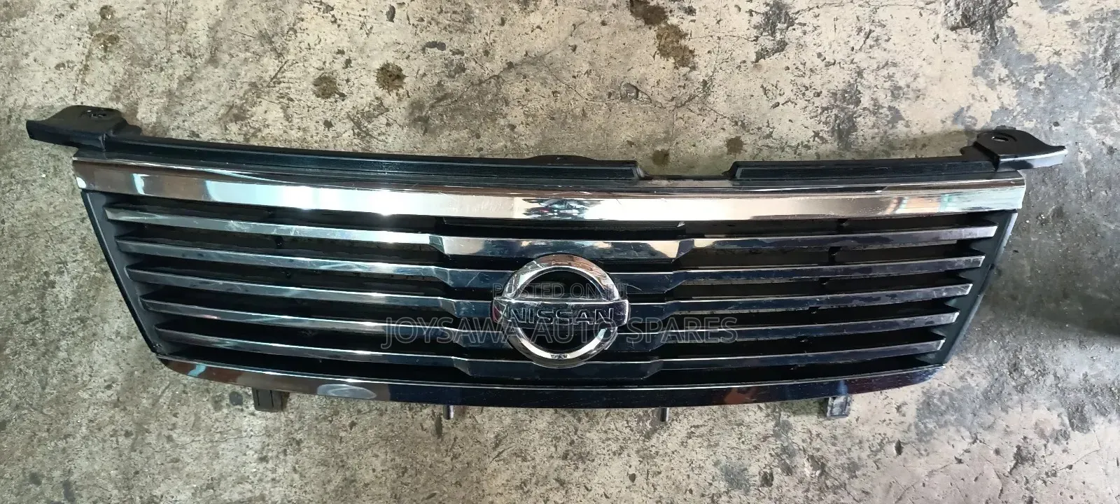 Nissan B15 New Model Grill