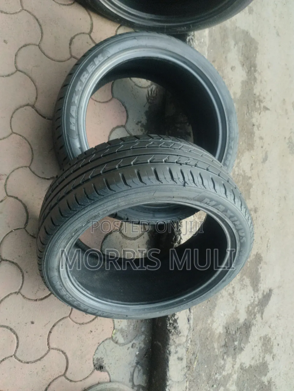 245/40r19 Maxtrek