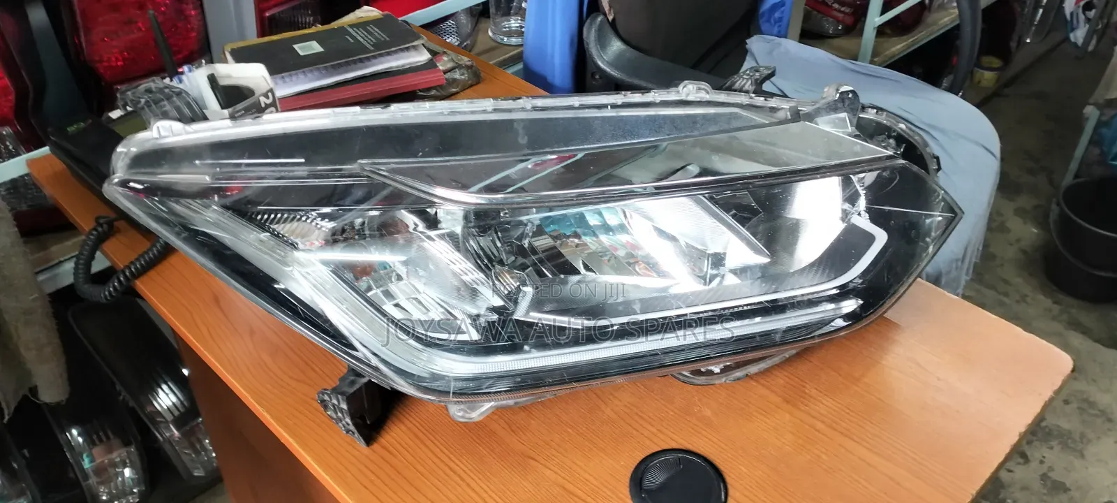 Honda Grace 2018 Headlight