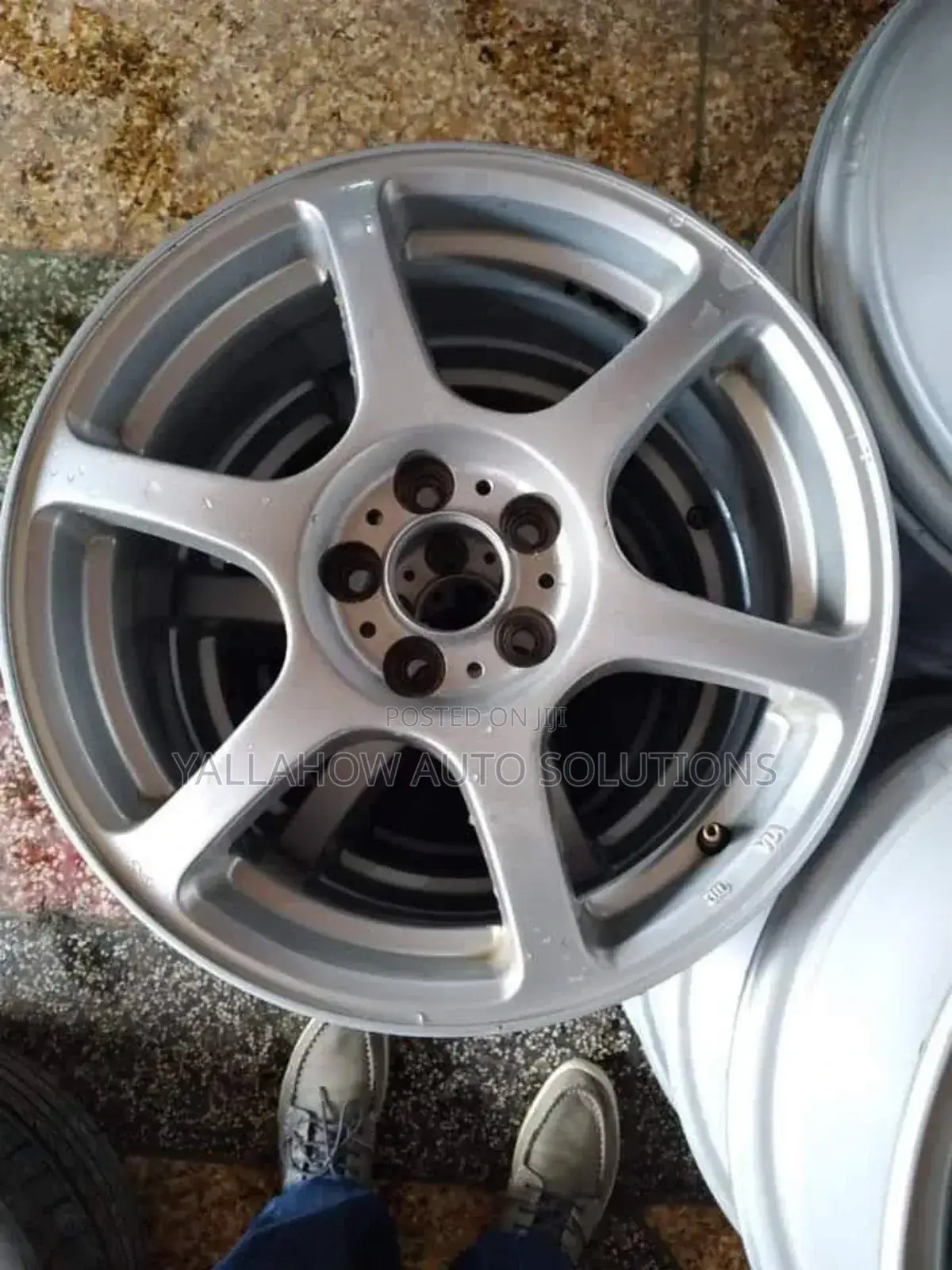 15 Inch 5 Hole Silver Rims – Original Durable Alloy Wheels