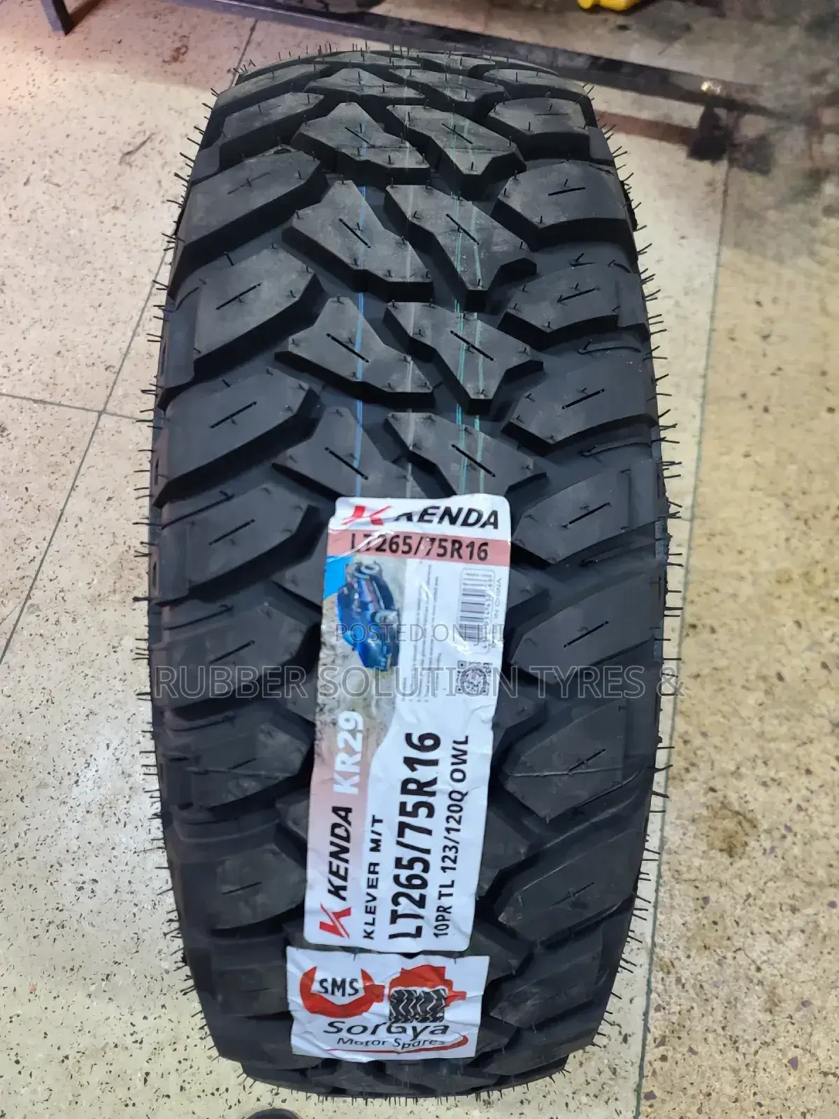 265 /75 R16 Kenda Tyres Klever M/T Kr26 Mud-Terrain