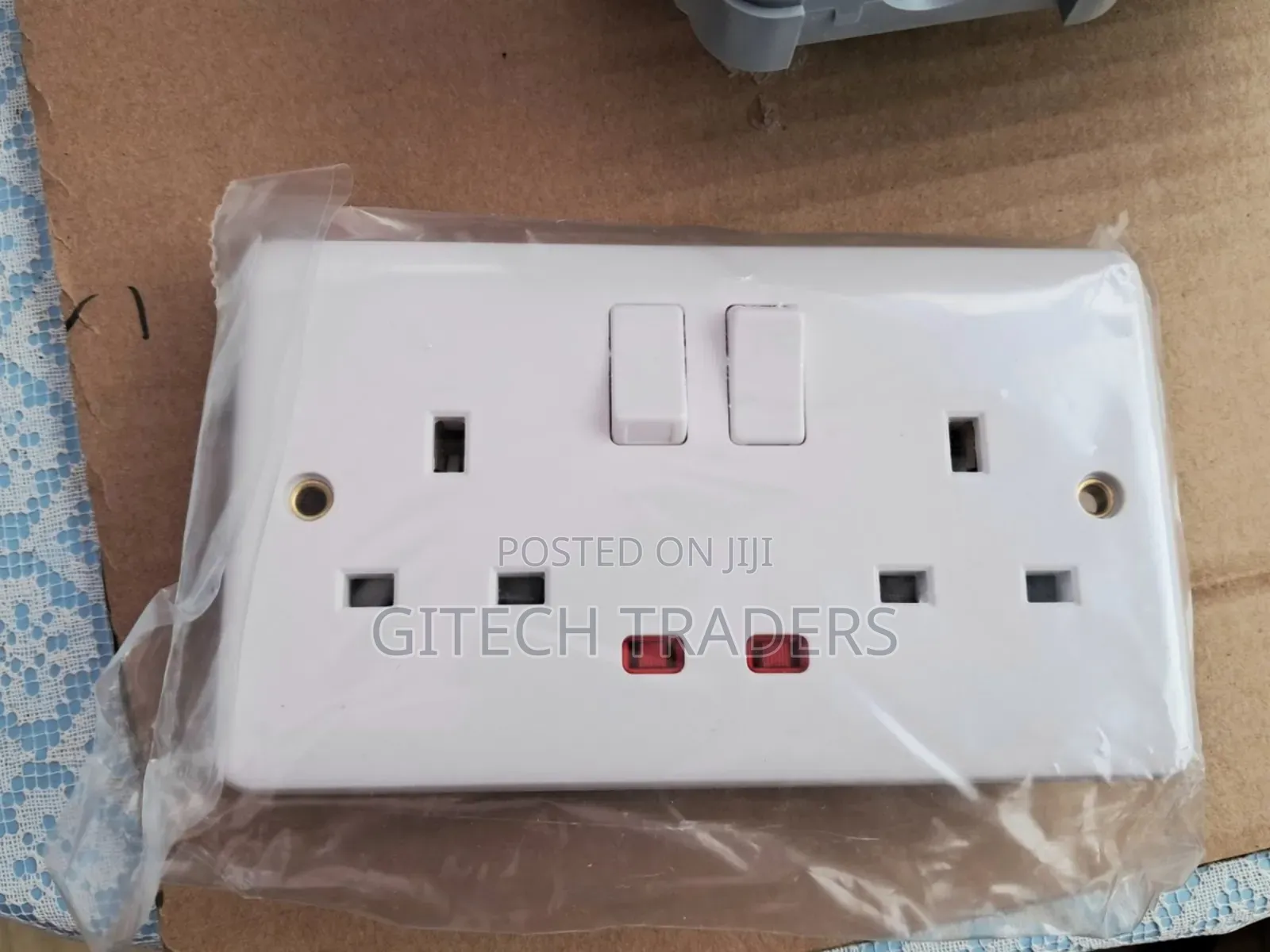 Socket Double Plug