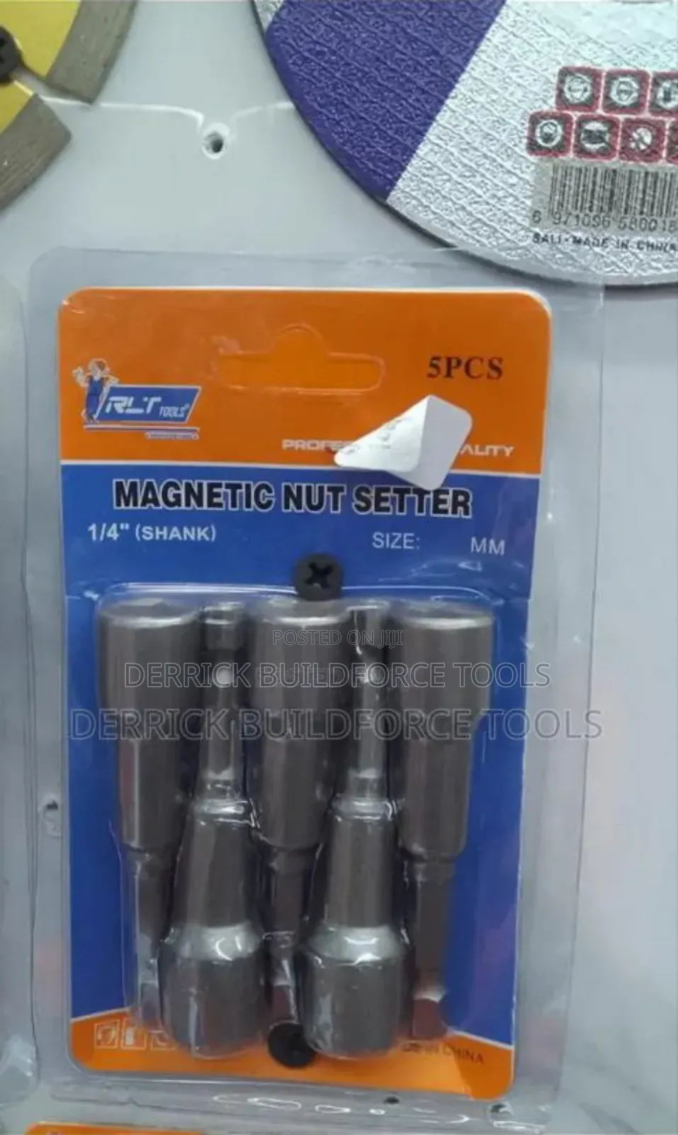 Magnetic Nut Setter