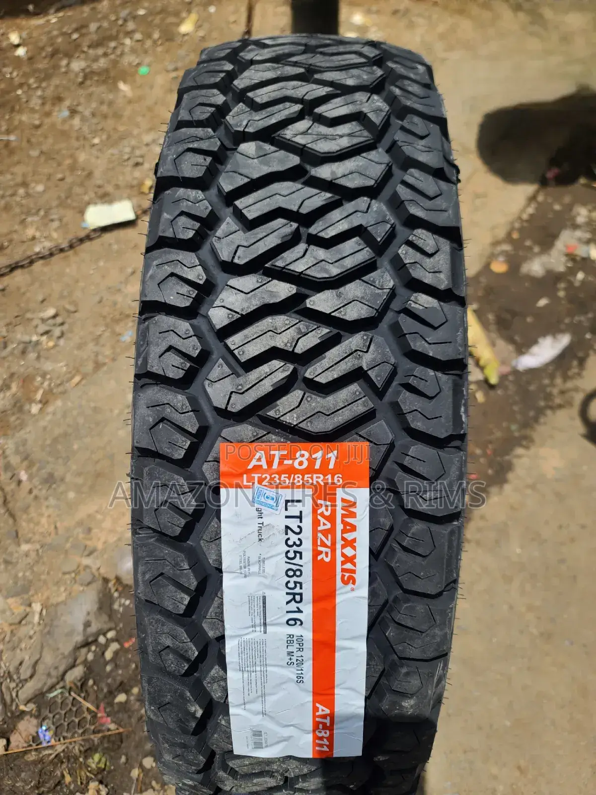 235/85r16  A/T811 Maxxis Tires Razr