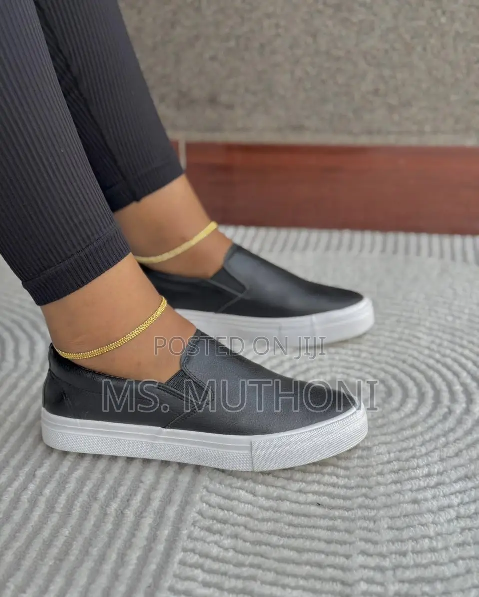 New Women’S Black Leather Slip-on Sneaker/ Rubber Shoes Size 37-42