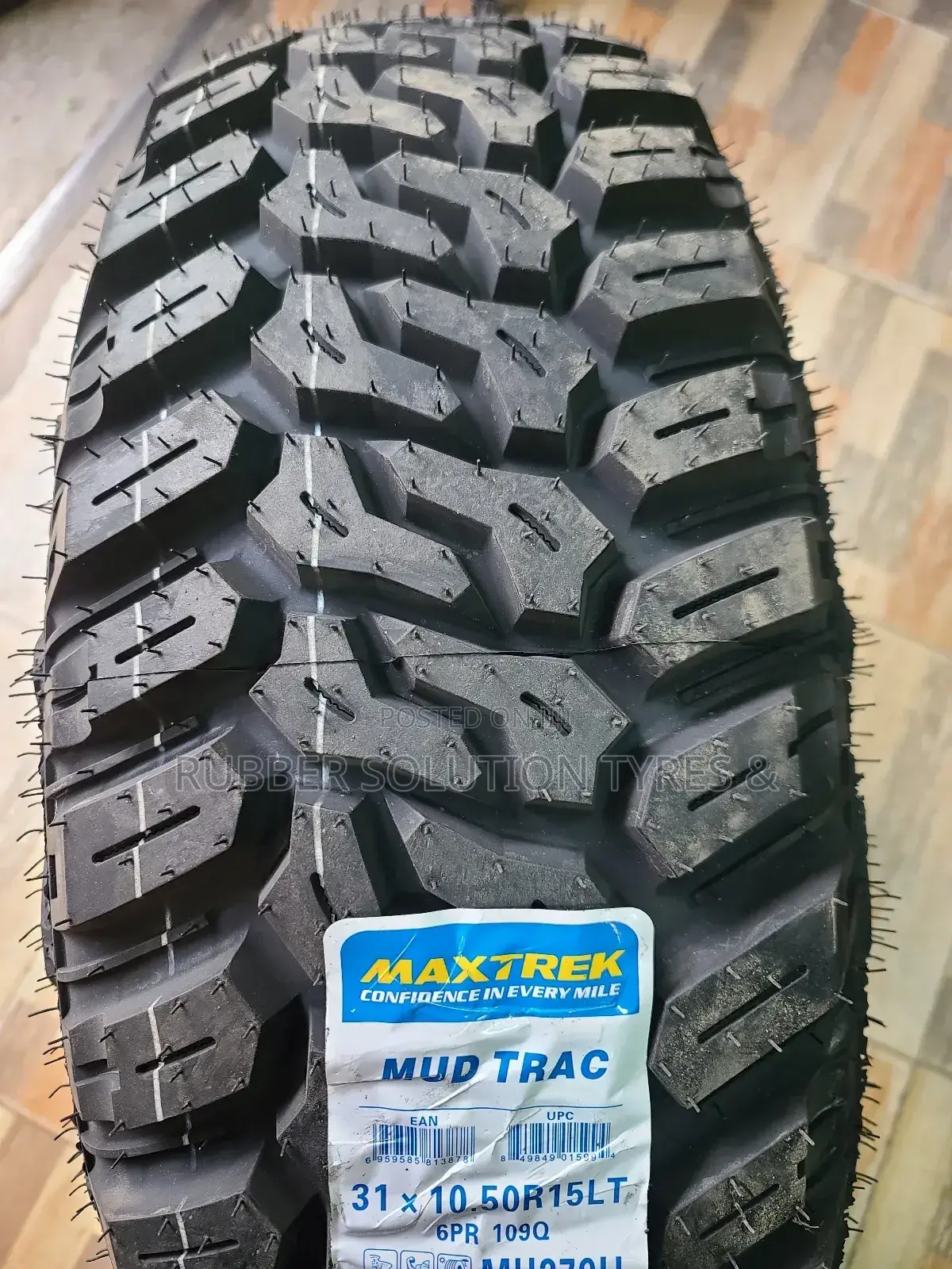 31x10.50r15 Maxtrek Tires L/T[Mud-truck]