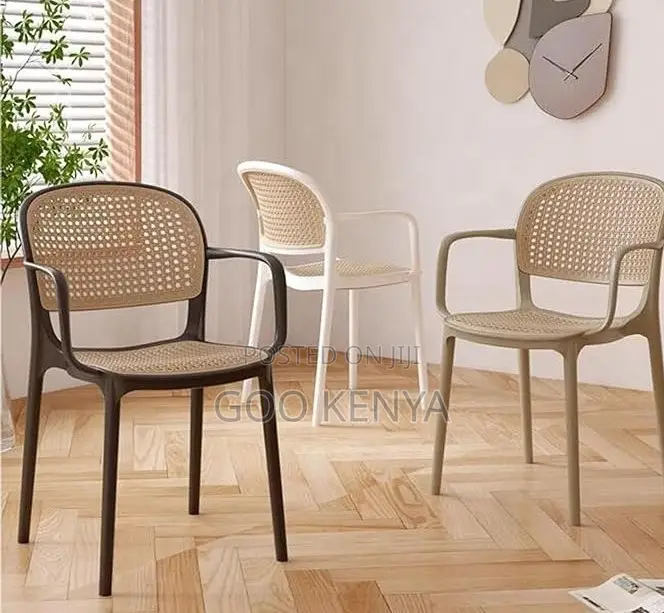 Home Chair; Restaurant Lightweight Plastic Banquet Chair for Dining