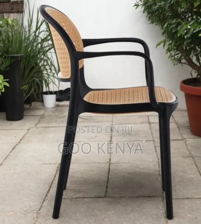 Home Chair; Restaurant Lightweight Plastic Banquet Chair for Dining