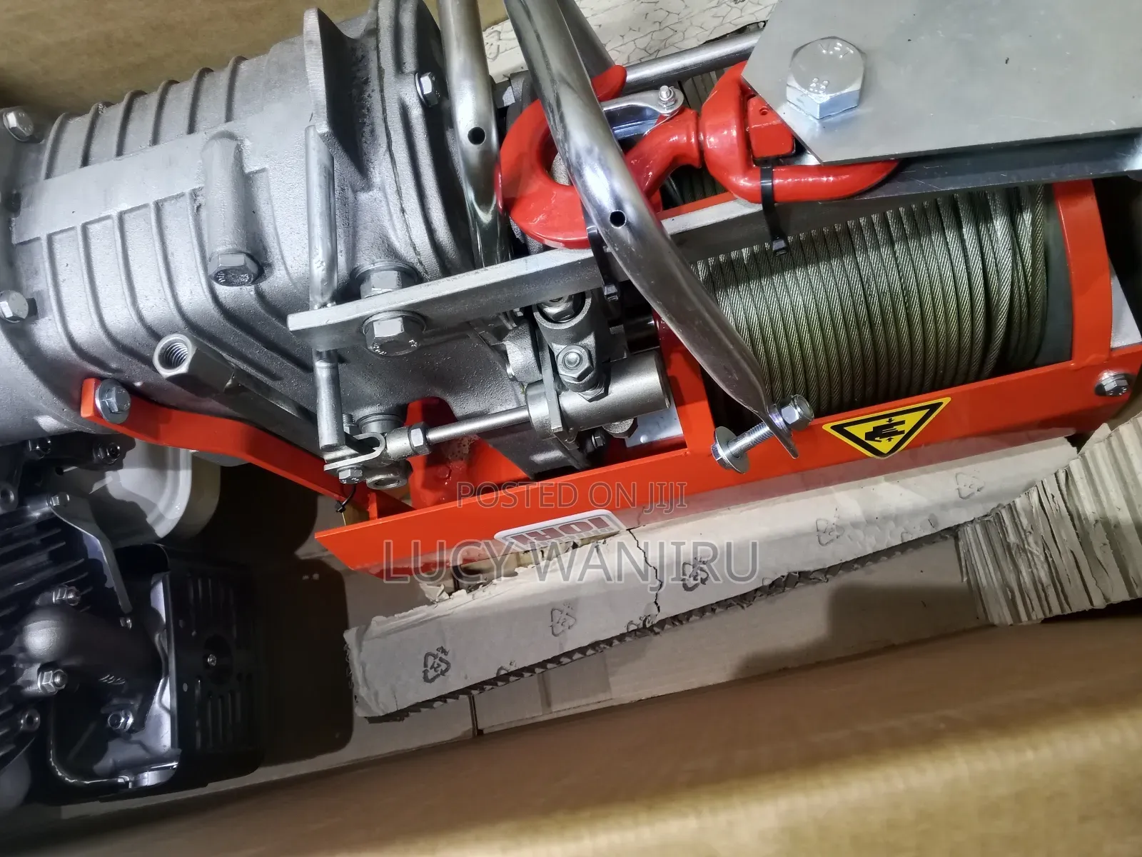Quality Honda Concrete Hoist/ Hoist