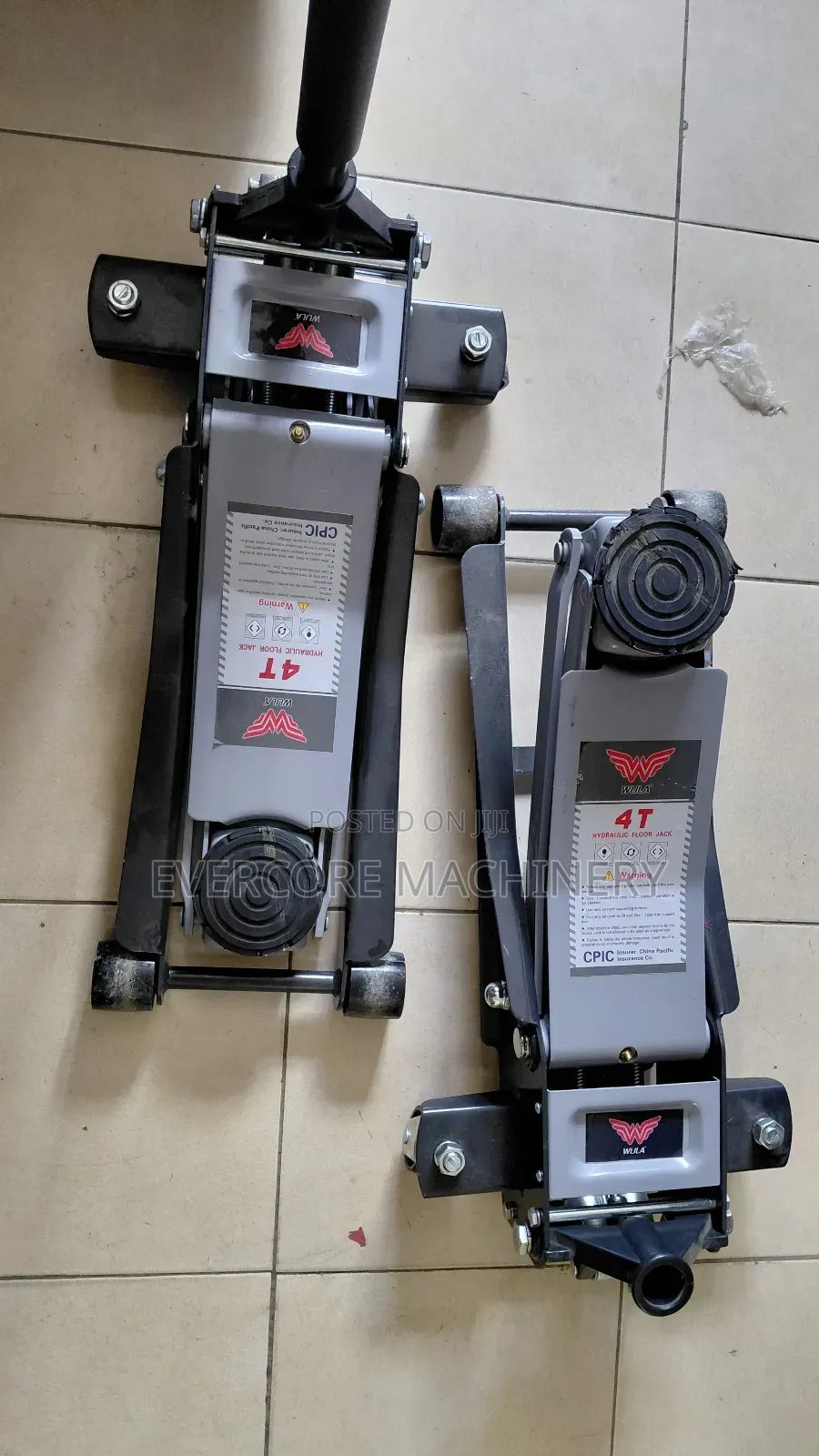 Heavy Duty 4tonne Trolley Jack Manual Operated.