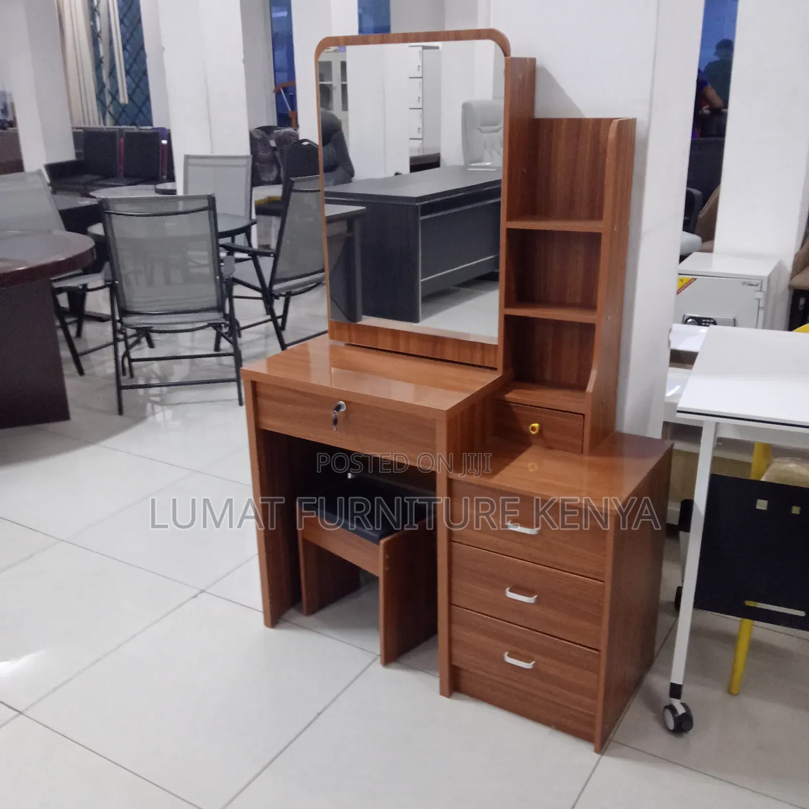 Solid Wood Dressing Table