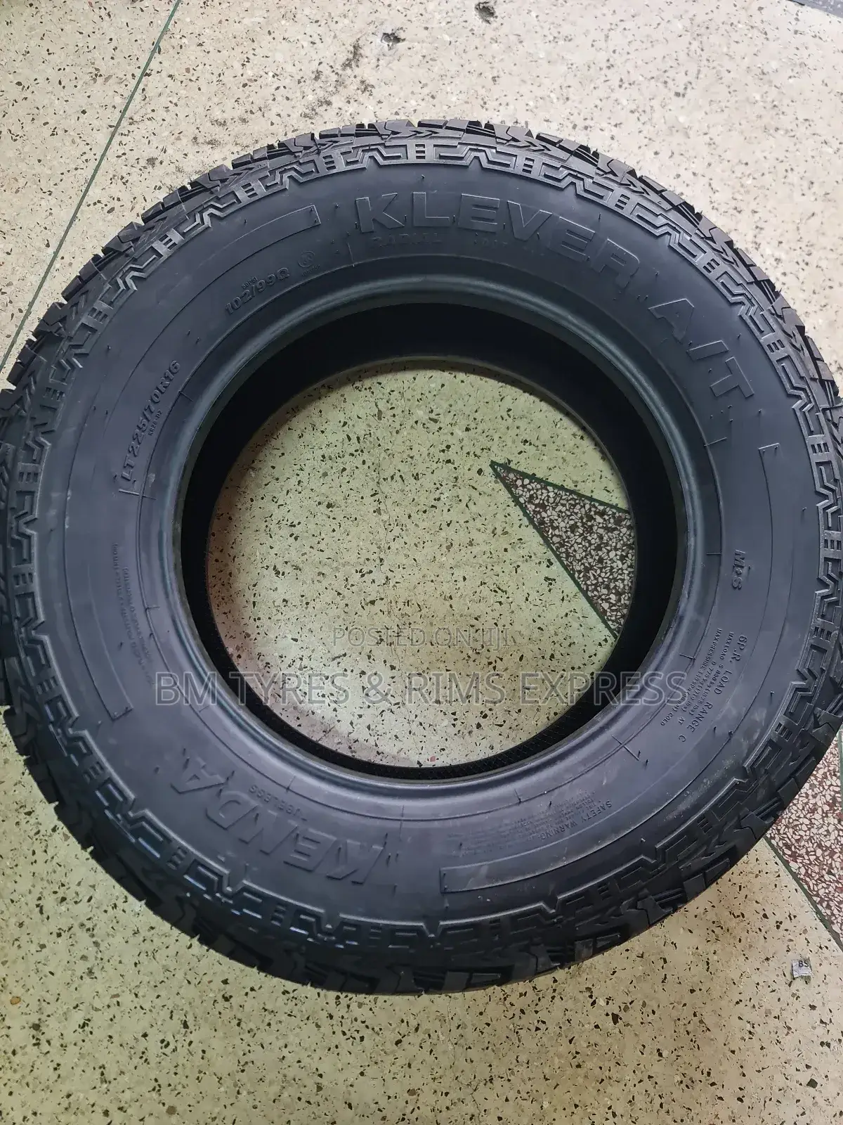225 /70 R16 Kenda Tyres(All Terrrain)