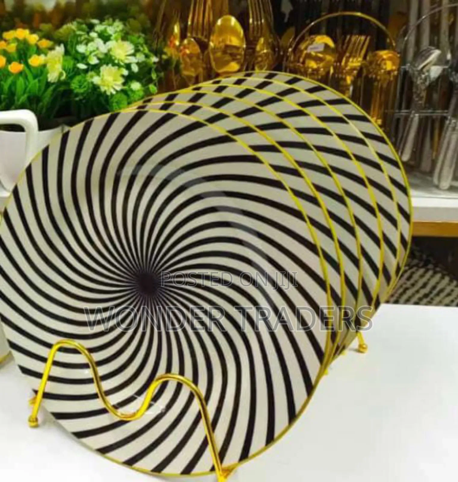 6 Pc Ceramic Plates 
Zebra Yellow