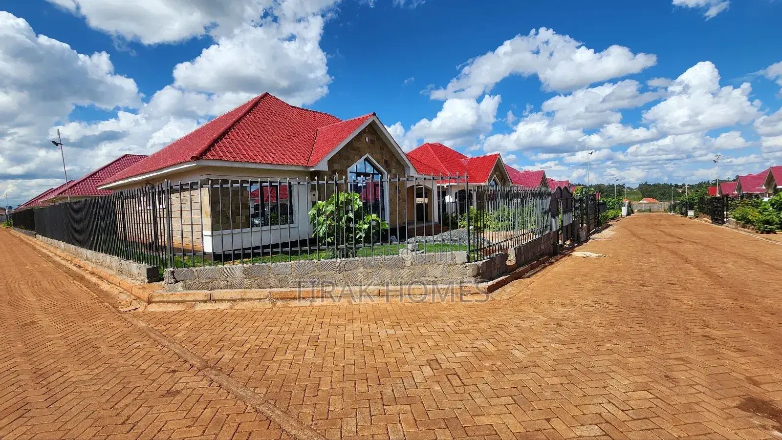 3bdrm Bungalow in Batian Estate, Kenyatta Road / Theta for rent