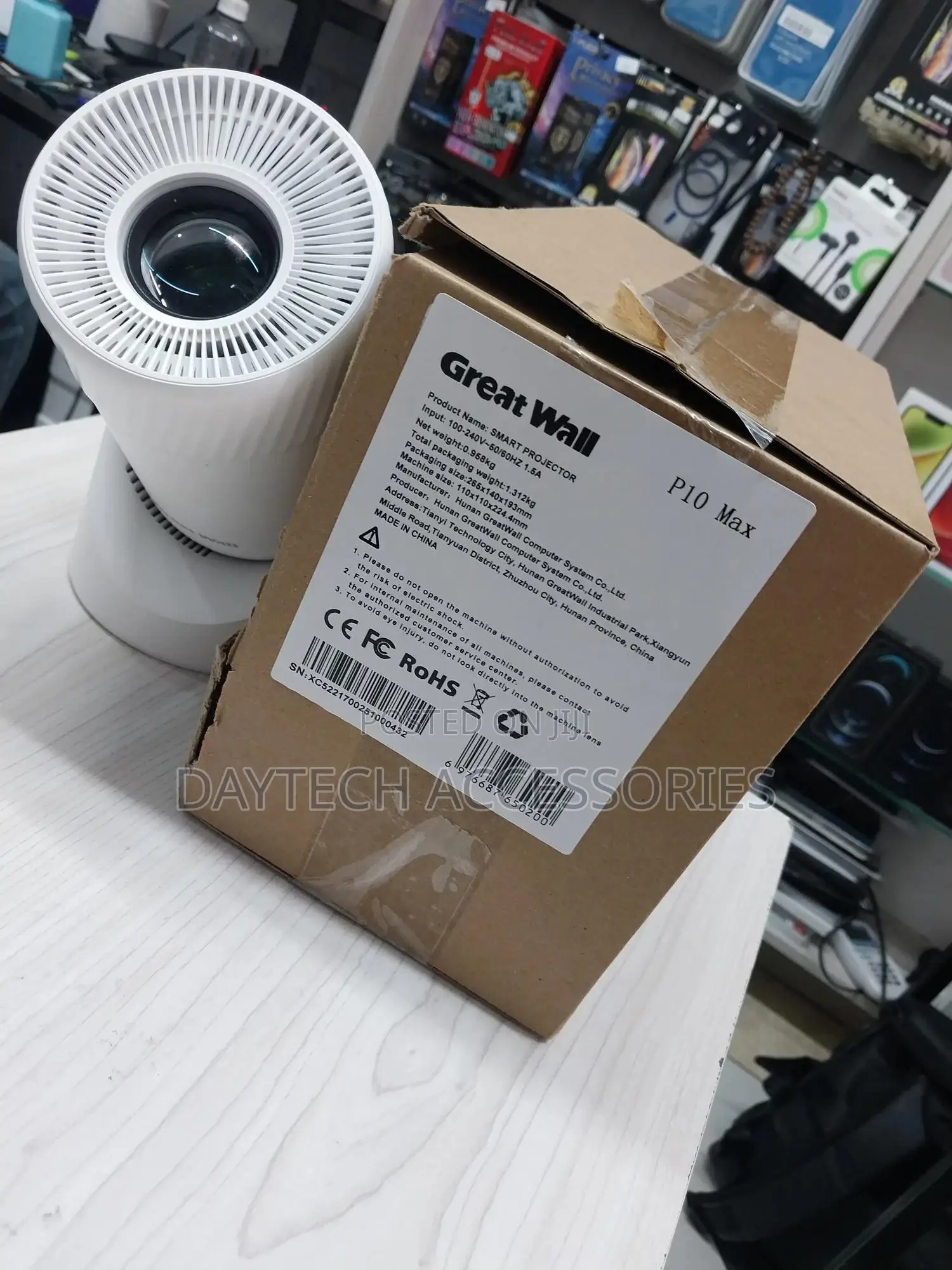 Greatwall Projector P10 Max LCD Projector With Wireless Connectivity.
