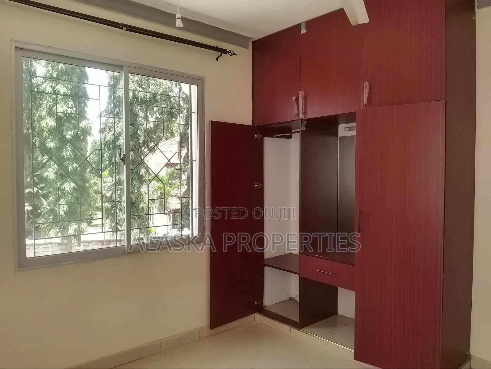 3bdrm Apartment in Nyali Estate for rent