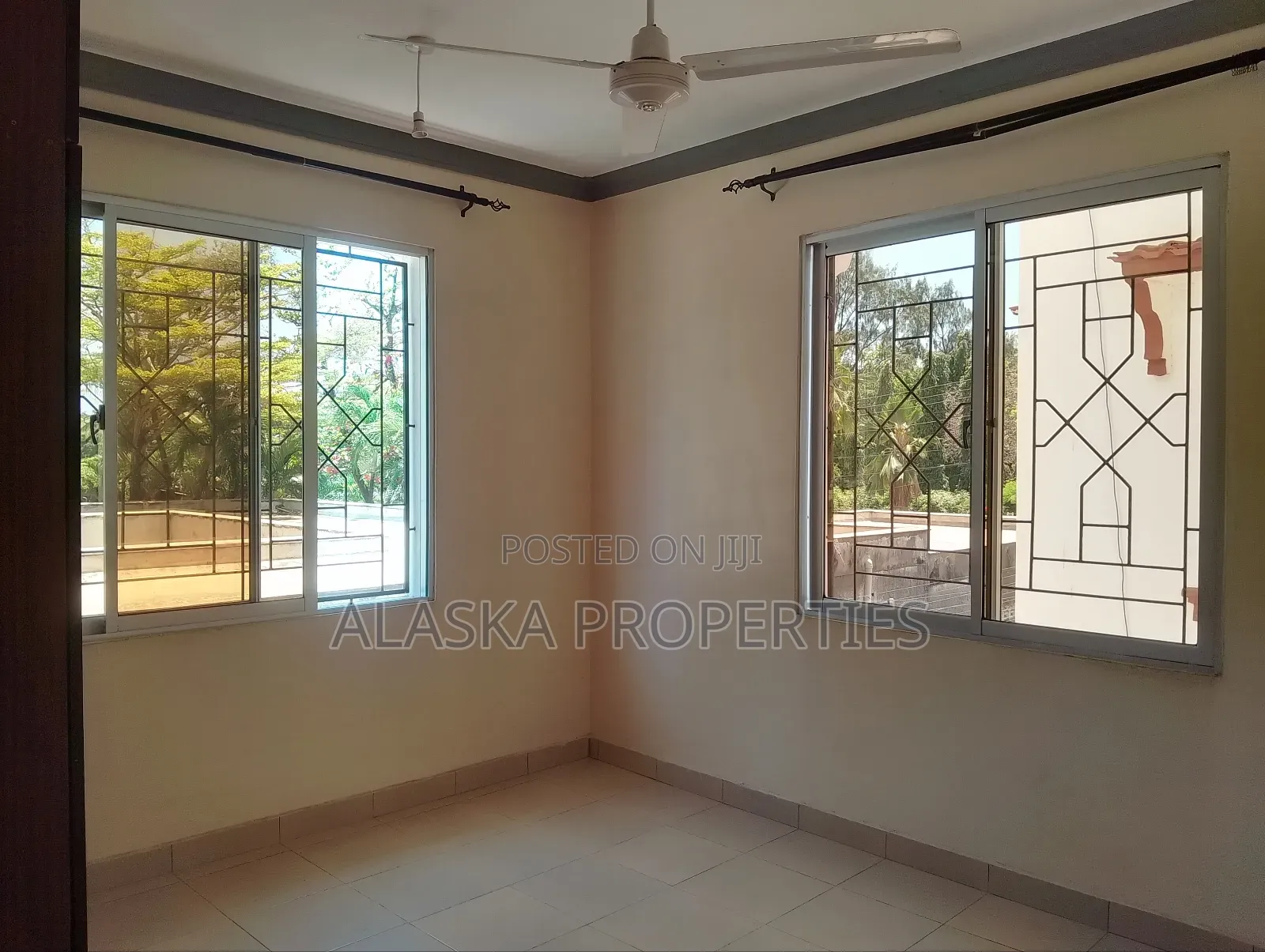 3bdrm Apartment in Nyali Estate for rent