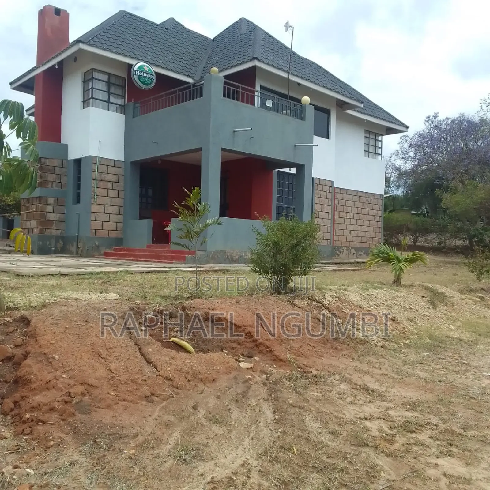 5 Bedroom Mansion on a One Acre Touching Machakos Mombasa Road
