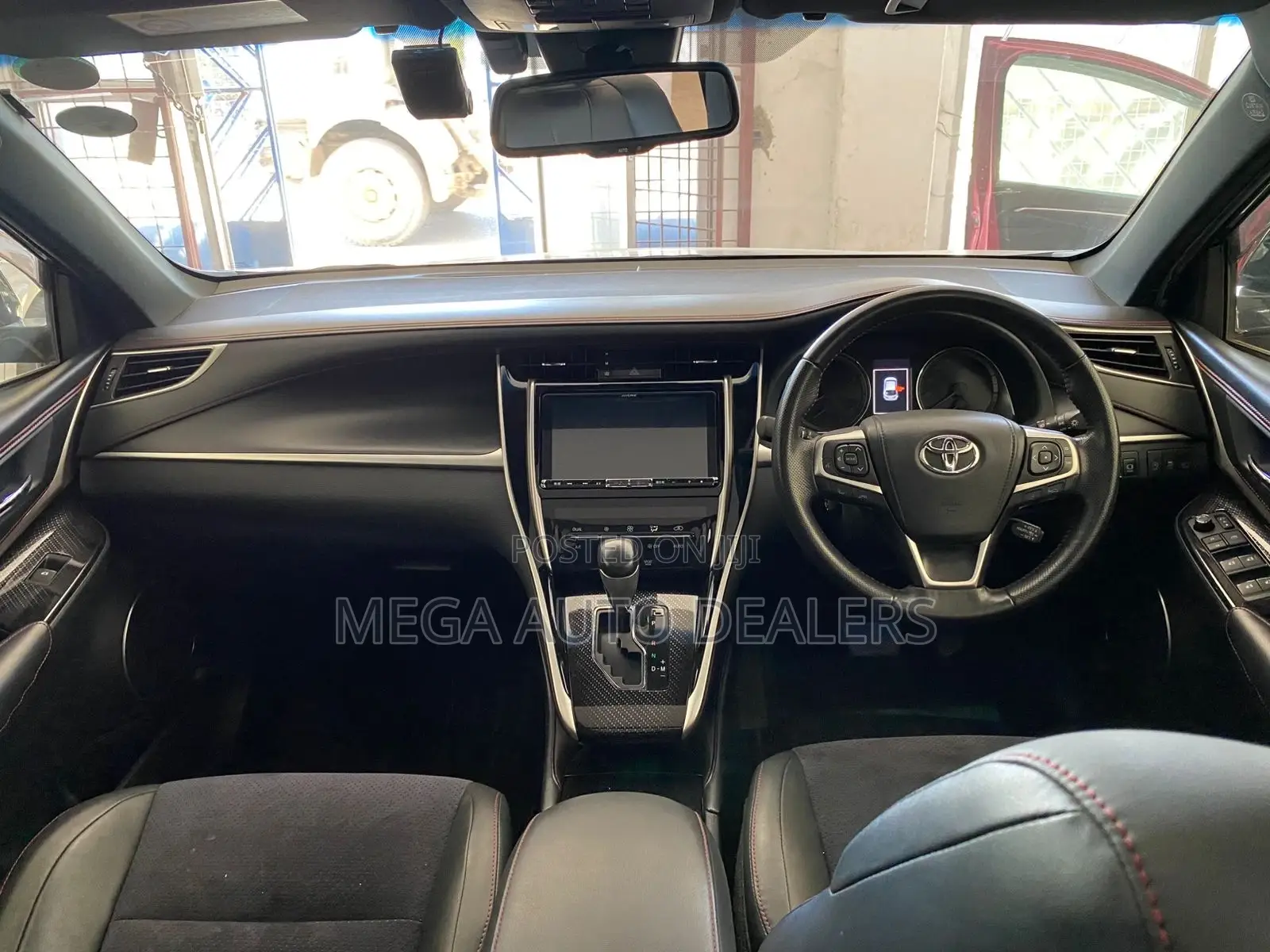 Toyota Harrier 2018 Black