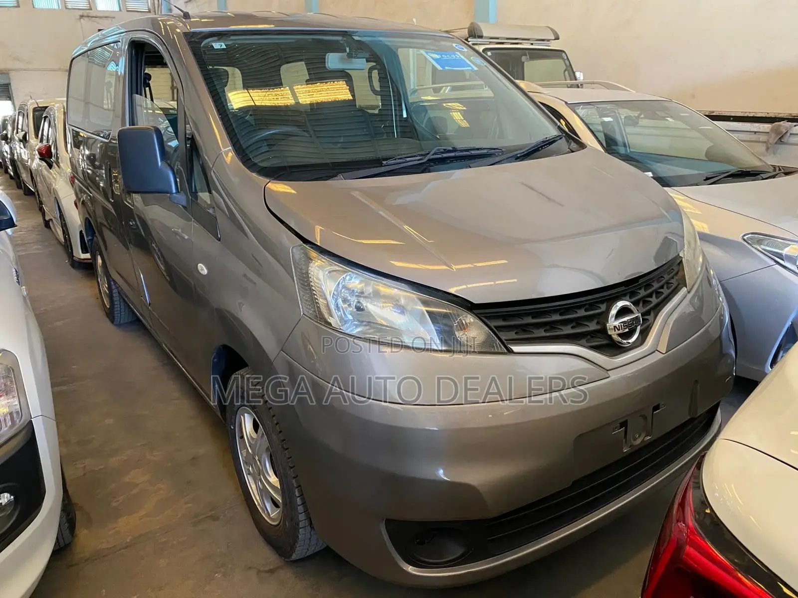 Nissan NV200 2018 Silver