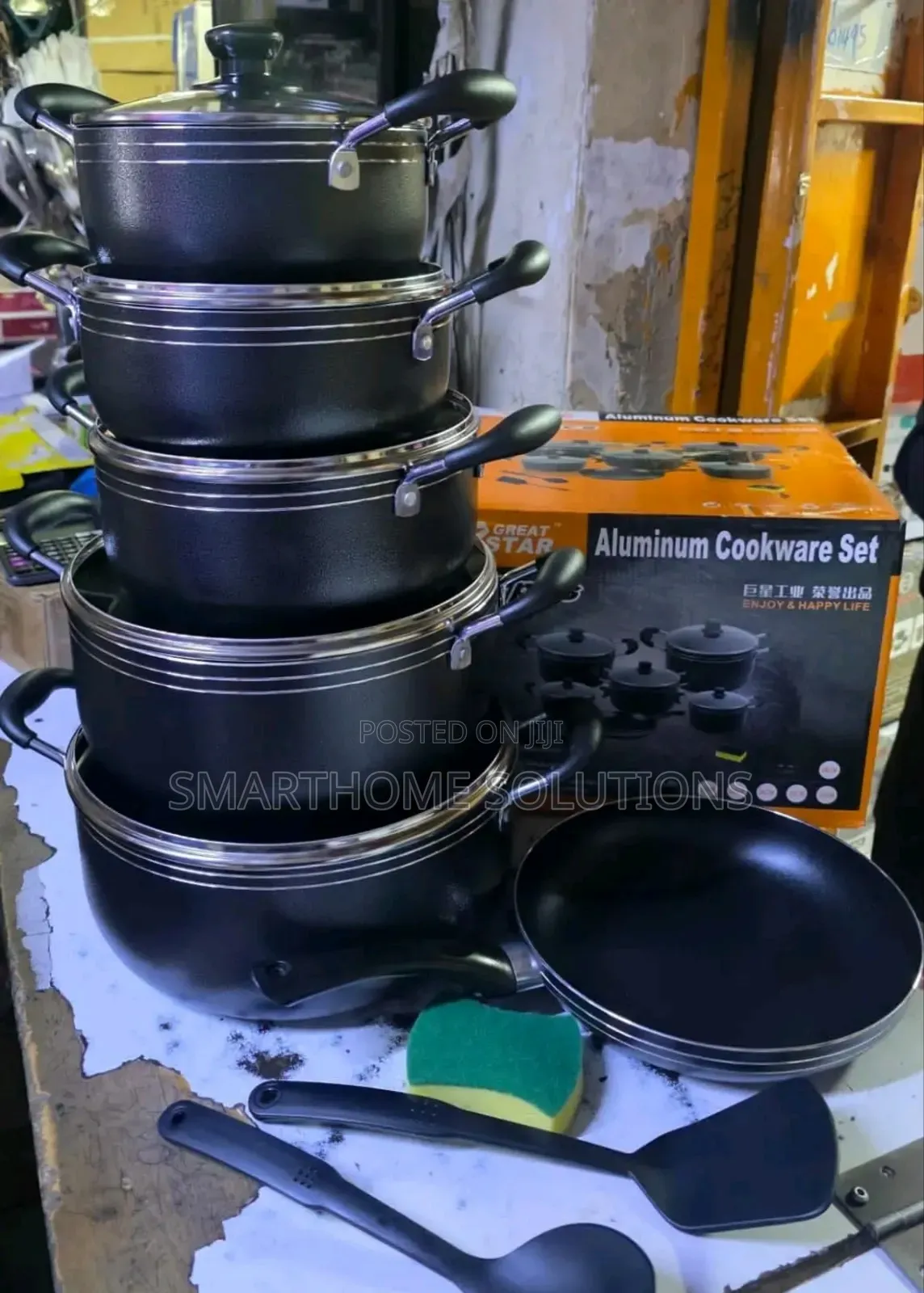 14 Pcs New Inn Great Star Nonstick Cookware Set.