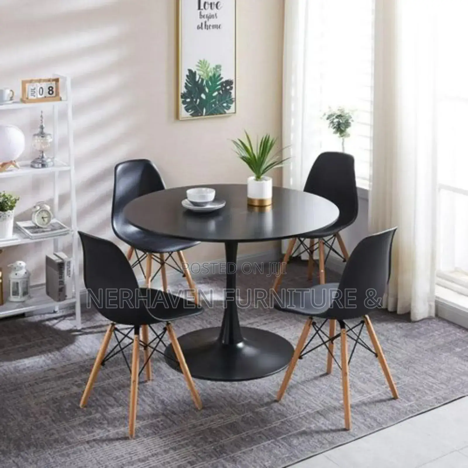 Round 4 Seater Dining Table