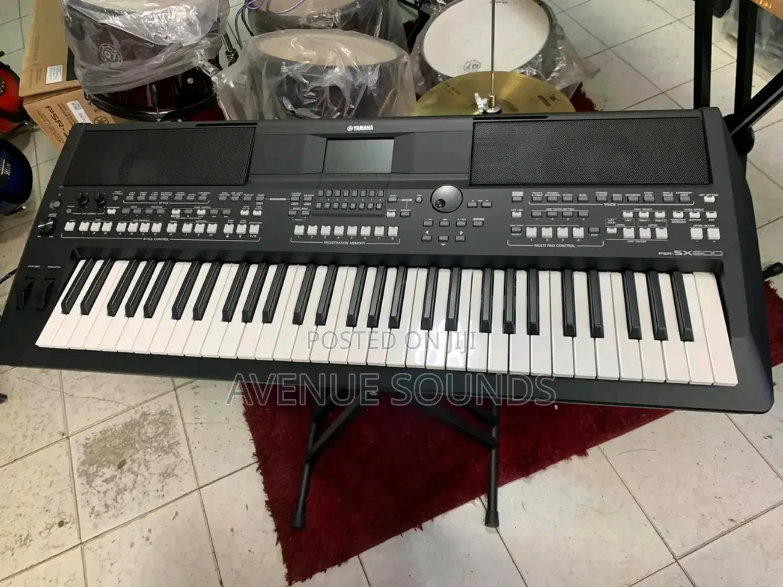 Yamaha 61-key Arranger Digital Keyboard